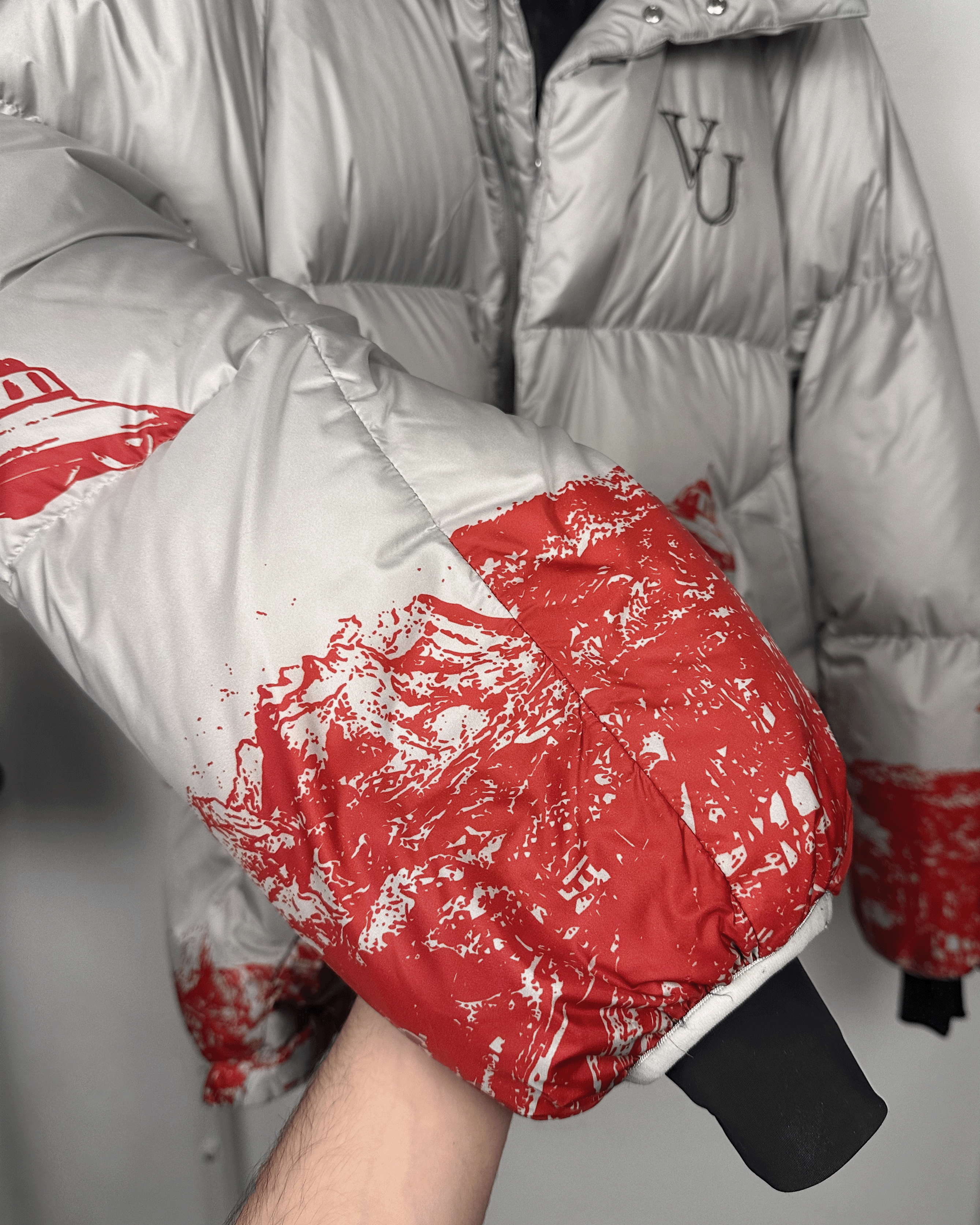 Undercover × Valentino Undercover x Valentino Time Traveller Puffer Down Jacket Size US L / EU 52-54 / 3 - 8 Thumbnail