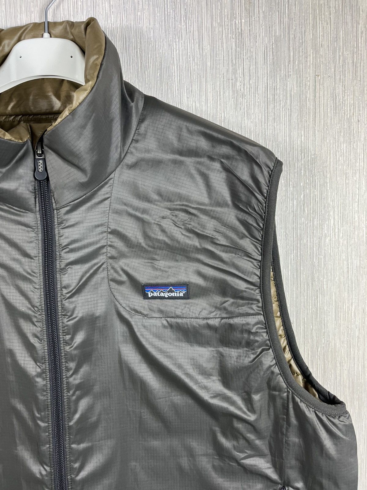 Patagonia Vintage Patagonia down vest jacket sleeveless y2k outdoor Size US L / EU 52-54 / 3 - 3 Thumbnail