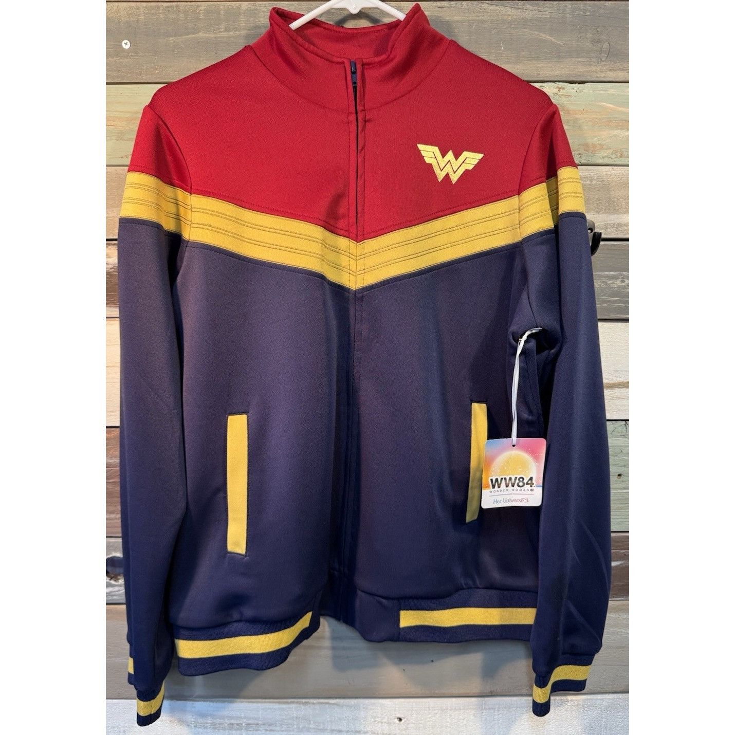 DC Comics Her Universe DC Wonder Woman WW84 Women’s Full Zip Track Ja Size XL / US 12-14 / IT 48-50 - 1 Thumbnail