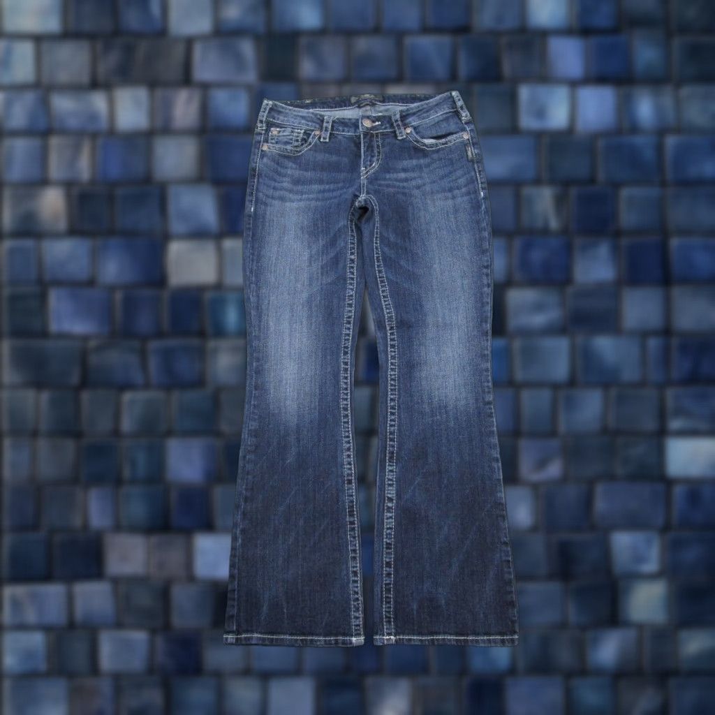 Silver Jeans Co. Silver Jeans Co Aiko Bootcut Blue Stretch Denim Jeans Women's 31x31 Y2K Size 31 Blue Bootcut Denim Women’s Jeans Y2K Stretch Aiko Silver Jeans Co Size 24" / US 00 / IT 34 - 1 Thumbnail