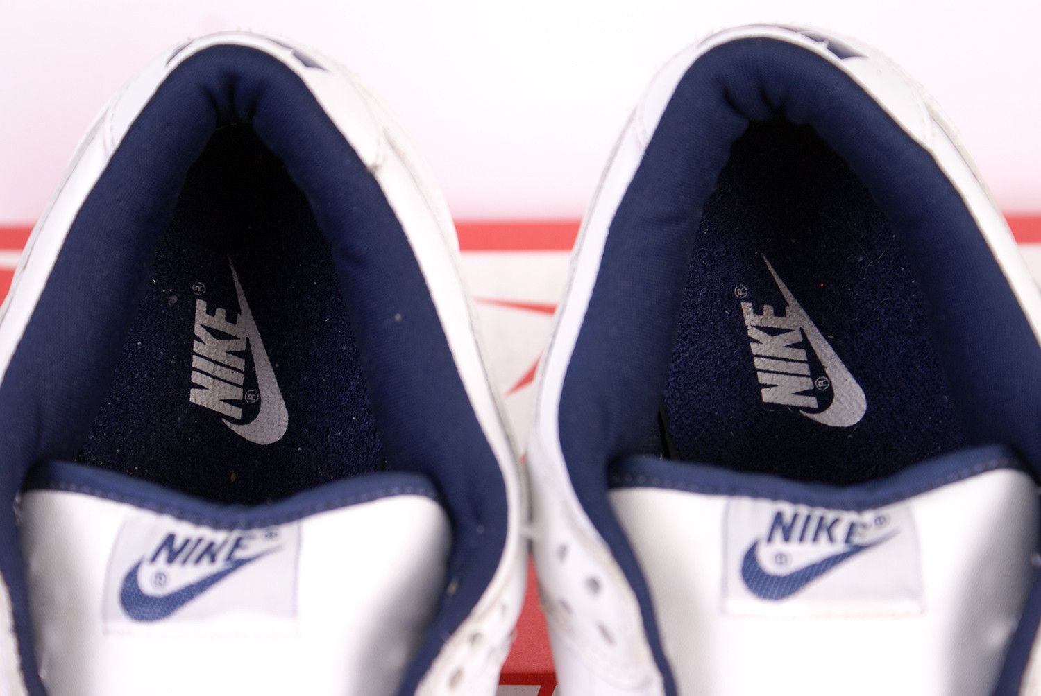 Nike 2001 Nike Dunk Low Pro B WHITE MIDNIGHT NAVY Blue 624044 111 Size US 9.5 / EU 42-43 - 4 Thumbnail