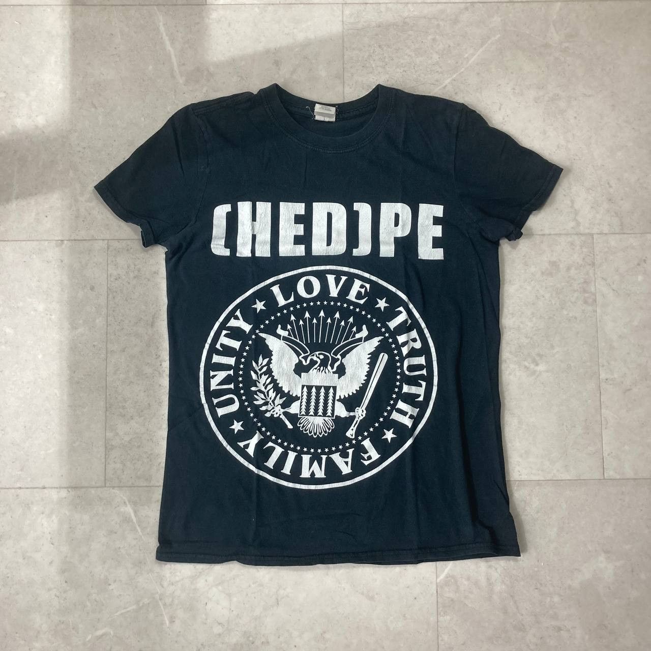 Band Tees Hed PE Rap Metal Suburban Noise Rock Reggae Band Size US S / EU 44-46 / 1 - 1 Thumbnail