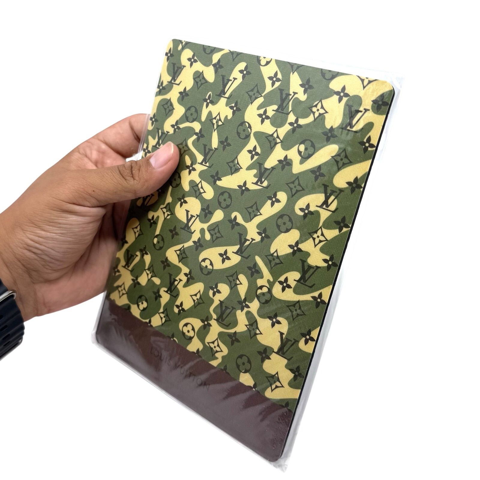 Louis Vuitton Louis Vuitton x Murakami Mousepad Size ONE SIZE - 5 Thumbnail