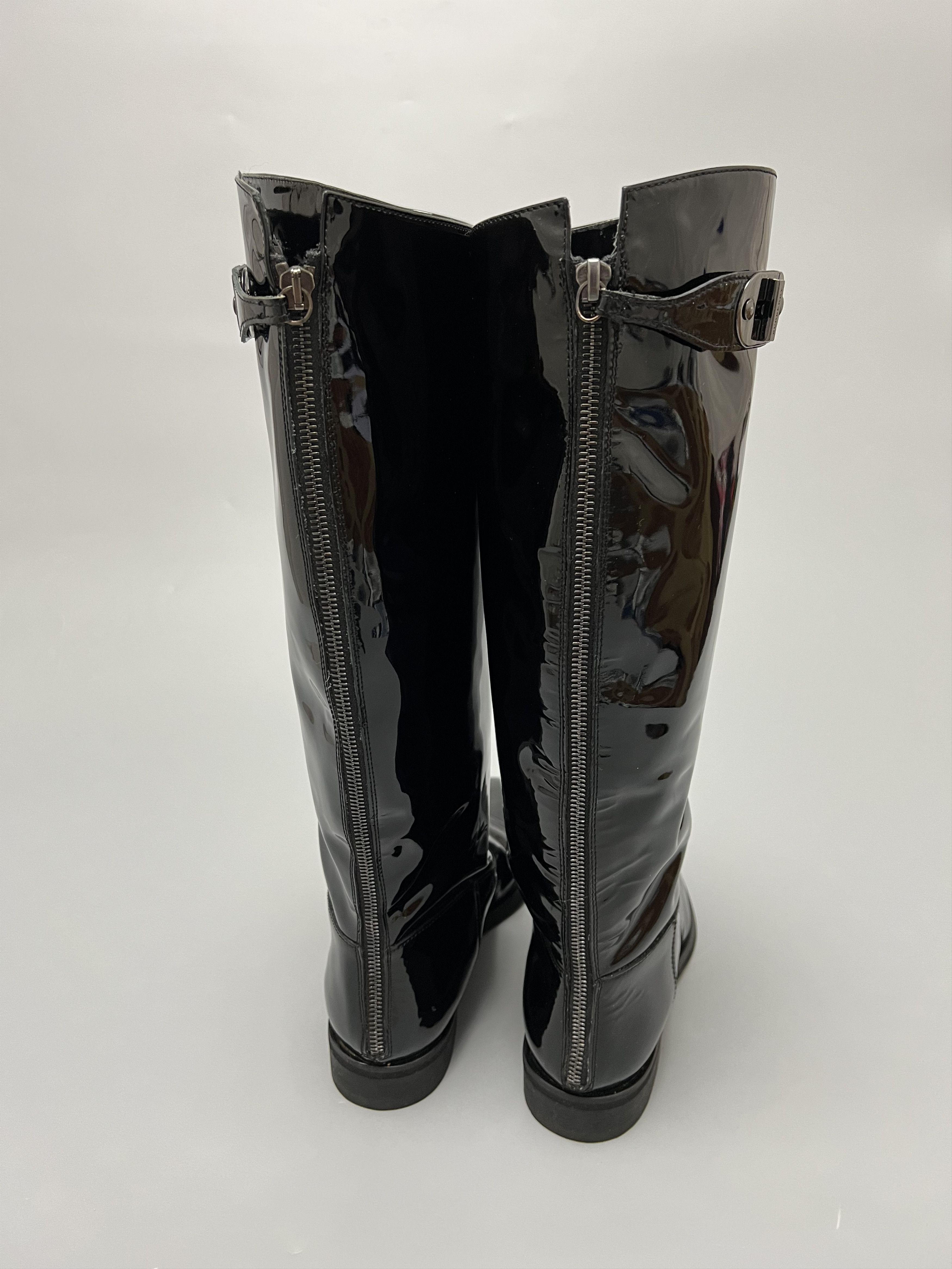 Burberry Burberry Shiny Patent Leather Black Boots Flat Knee Length Size US 8 / IT 38 - 3 Thumbnail