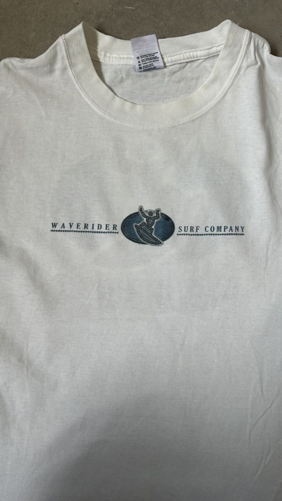 Vintage VINTAGS WAVE RIDER SURF CO GUAM HAWAII USA TEE Size US M / EU 48-50 / 2 - 3 Thumbnail