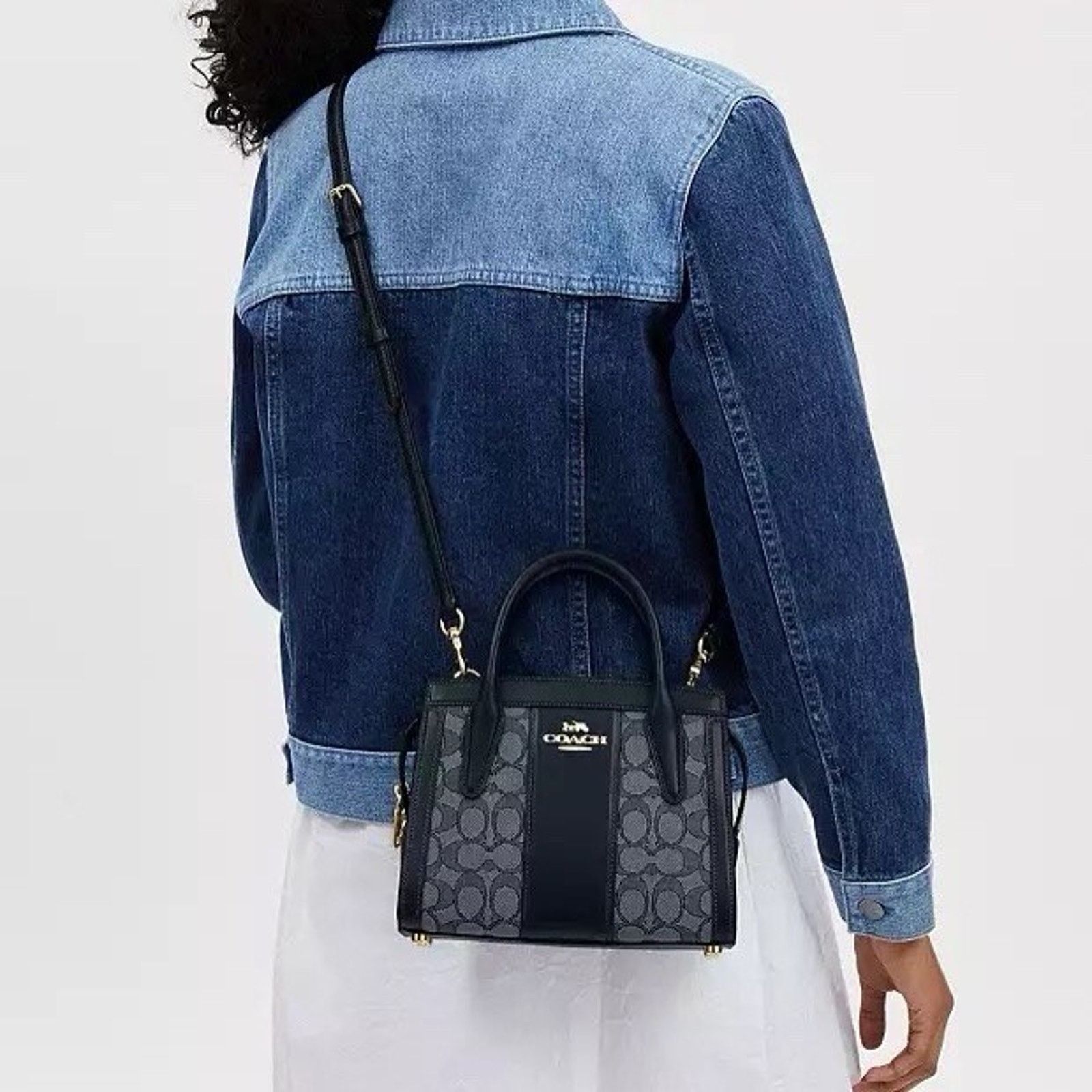 Coach NWT Coach Andrea Carryall Bag Signature Navy/Midnight CT766 Size ONE SIZE - 6 Thumbnail