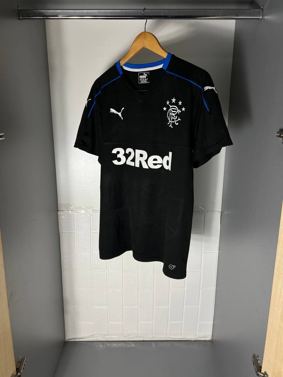 Puma VINTAGE PUMA FC RANGERS SCOTLAND SOCCER JERSEY RETRO Y2K Size US L / EU 52-54 / 3 - 2 Thumbnail