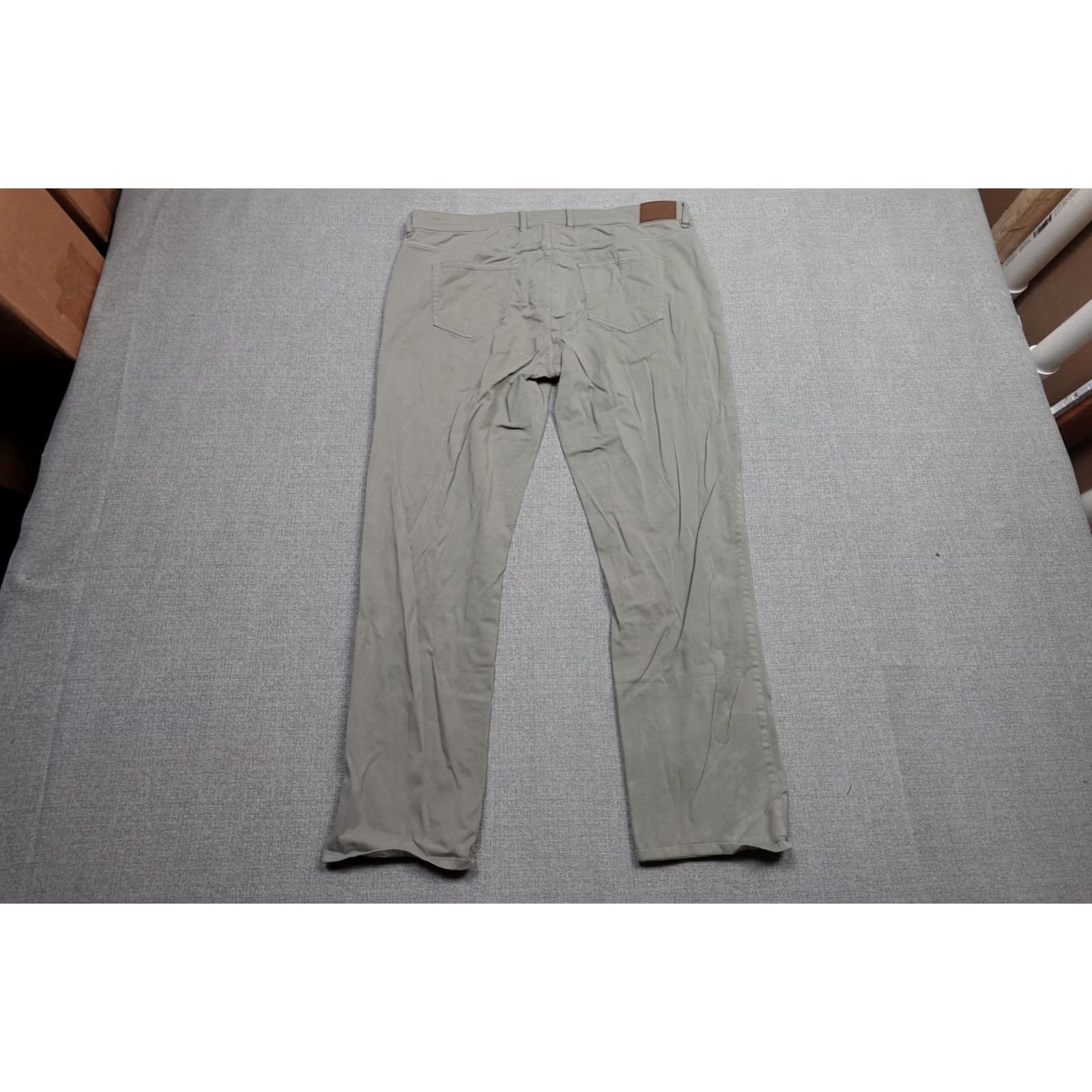 Peter Millar Peter Millar Signature Sateen Chino Pants Mens 40x30 Gray Classic Fit Stretch Size US 40 / EU 56 - 4 Thumbnail