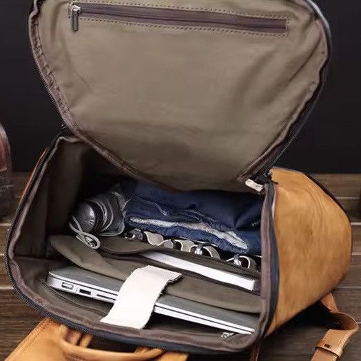 Genuine Leather Vintage Leather Backpack Size ONE SIZE - 6 Thumbnail