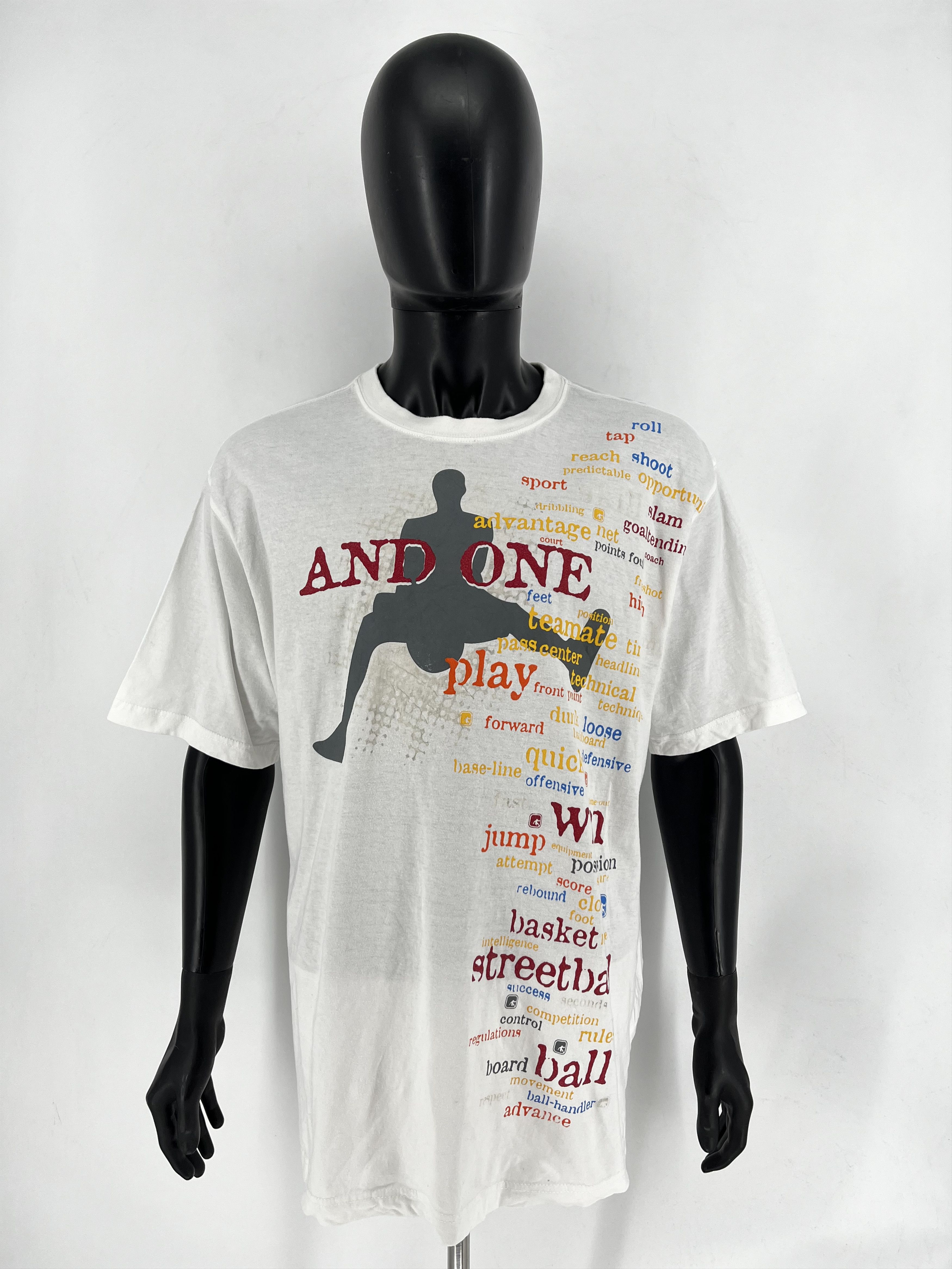 NBA And 1 One Basketball Graphic TShirt Men’s White Y2K 2000s Size US XL / EU 56 / 4 - 2 Thumbnail