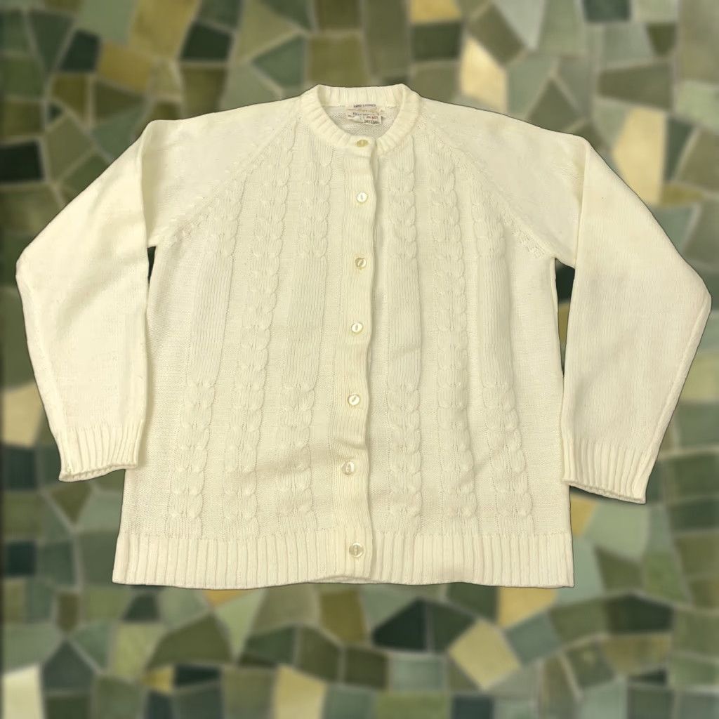 Vintage VINTAGE Cellini Sweater Cardigan Women Medium Hand Loomed Cable Knit Hong Kong 60s White Ladies Medium Vintage Knit Embellished 1960s Size M / US 6-8 / IT 42-44 - 1 Thumbnail