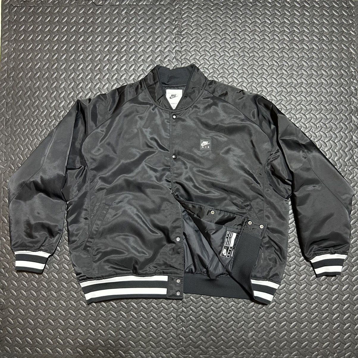 Nike Nike Air Varsity Bomber Jacket Oversz Mens XL HJ0301-010 NEW Size US XL / EU 56 / 4 - 12 Thumbnail
