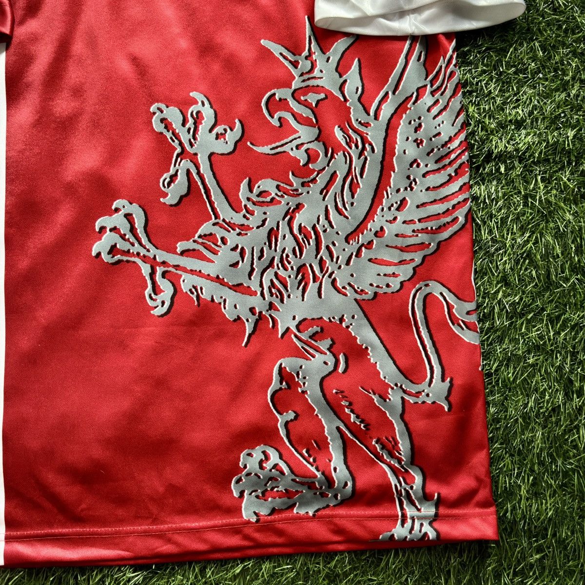 Other Perugia Home 1998-99 Nakata #7 Soccer Jersey Size US M / EU 48-50 / 2 - 5 Thumbnail