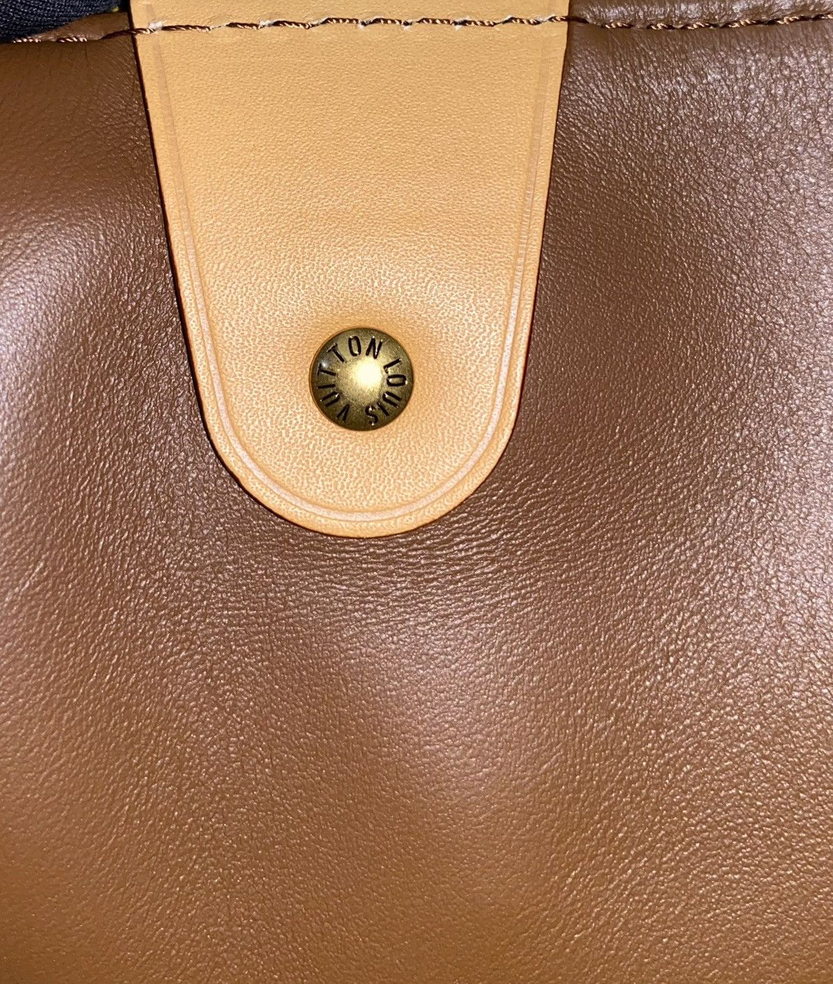 Louis Vuitton Louis Vuitton 40 Speedy P9 Bandouliere Duffel bag Keepall Size 40 - 20 Thumbnail