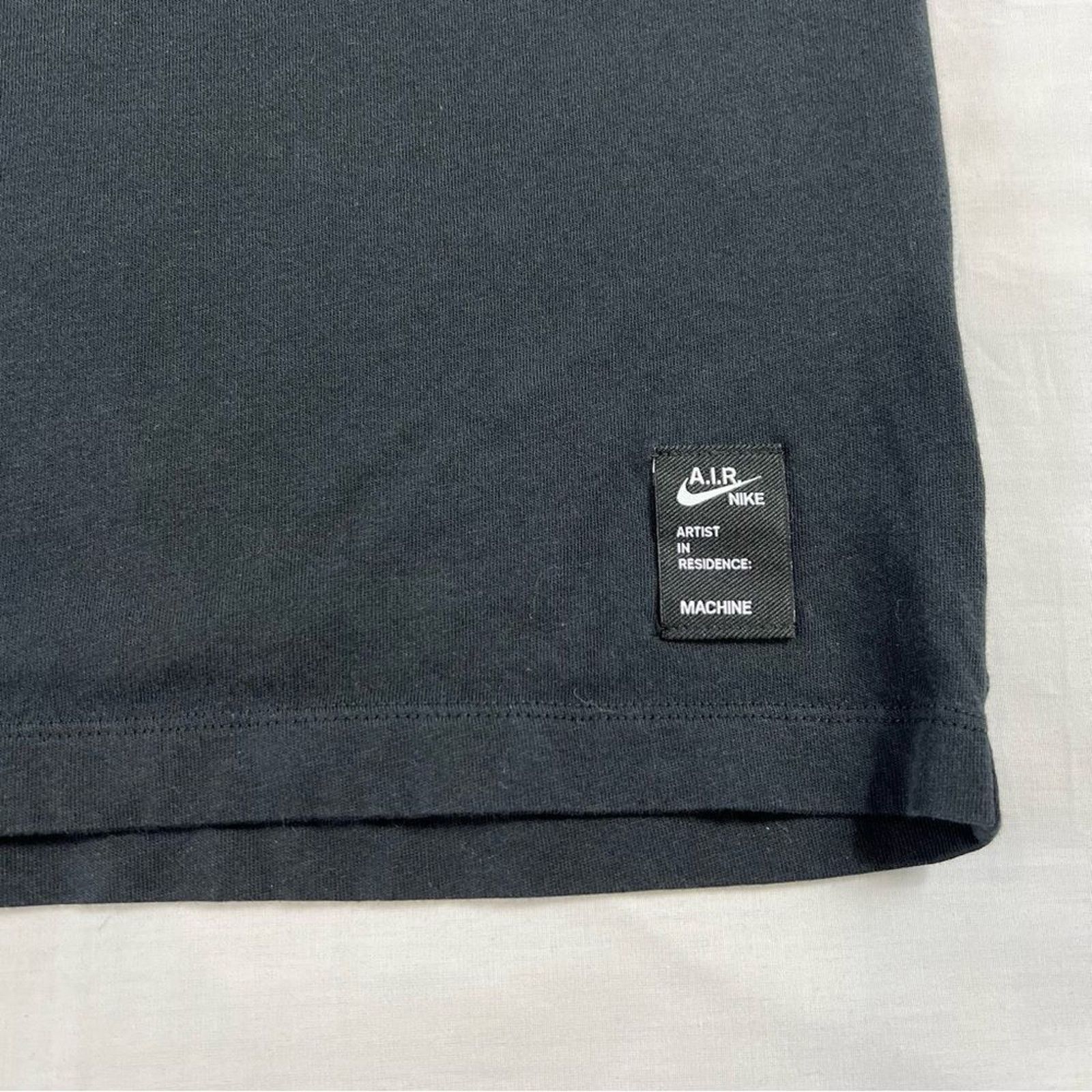 Nike The Nike Tee Men's Medium Black RARE Graphic Athletic Size US M / EU 48-50 / 2 - 4 Thumbnail
