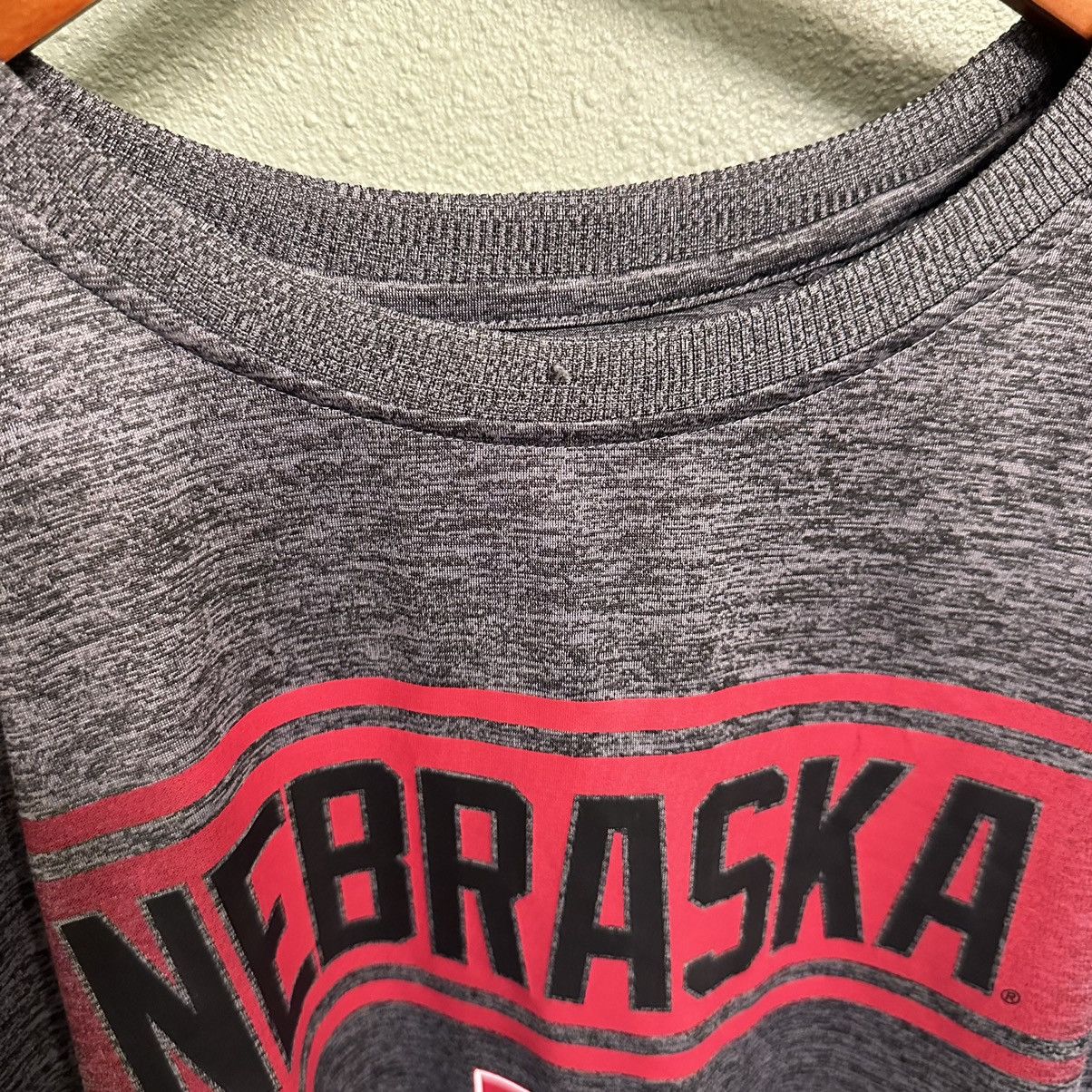 Colosseum Athletics Colosseum Gray Men’s Nebraska Cornhusker Long Sleeve Shirt Size US XL / EU 56 / 4 - 4 Thumbnail