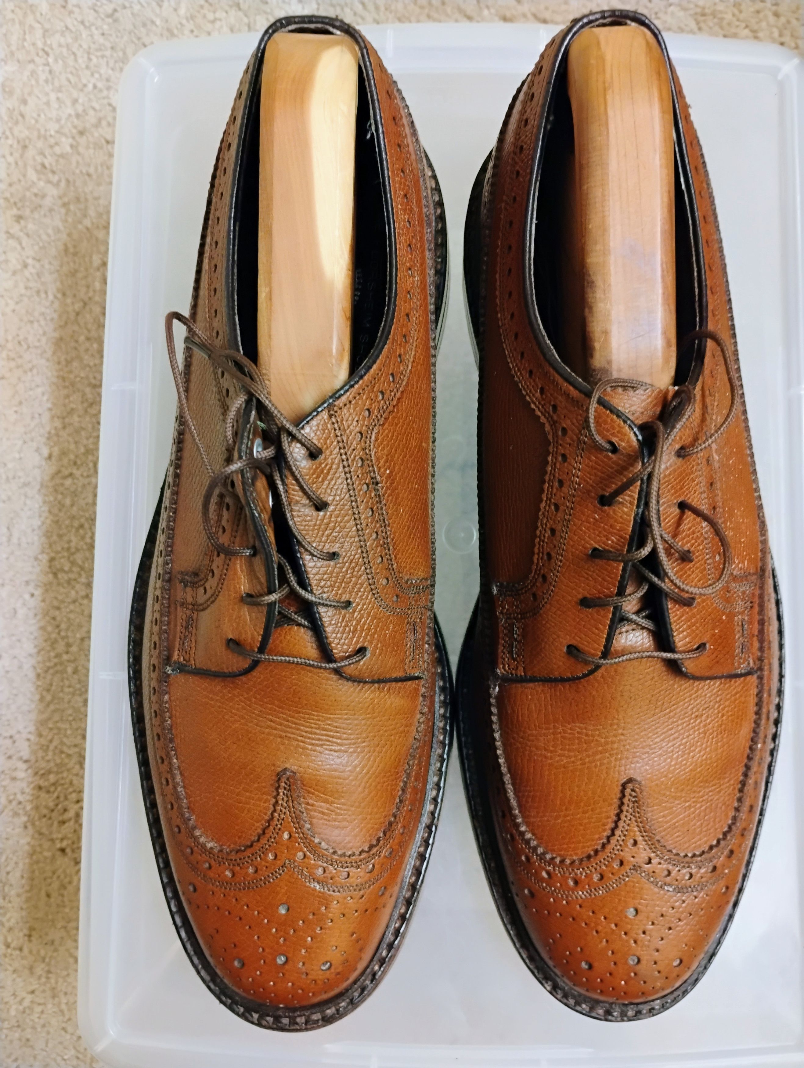 Florsheim Imperial Kenmoor Longwing V-Cleat 93602 Size US 8 / EU 41 - 1 Thumbnail