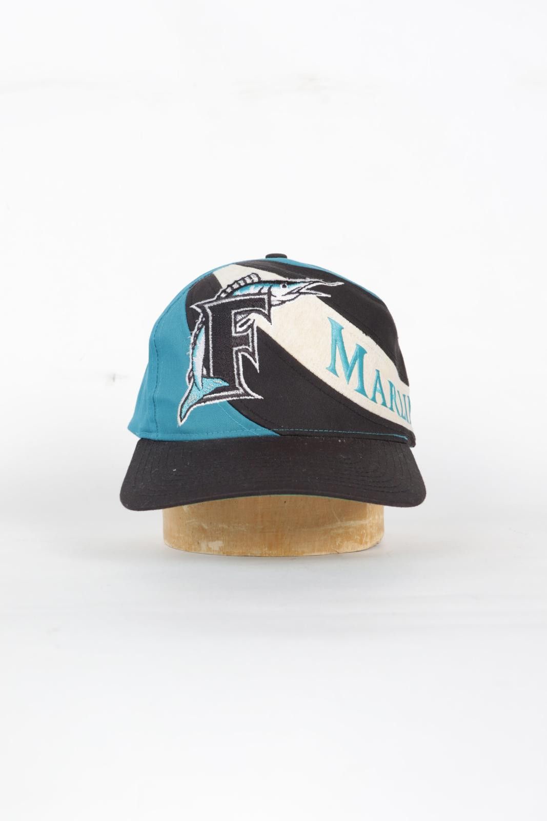 Twins Enterprise Inc. 90's Twins Enterprise Florida Marlins Snap Back Size ONE SIZE - 2 Thumbnail
