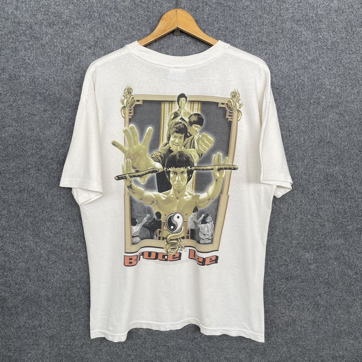 Vintage Vintage 2000s Bruce Lee Rap T Shirt by Universal Studios Size US L / EU 52-54 / 3 - 1 Thumbnail