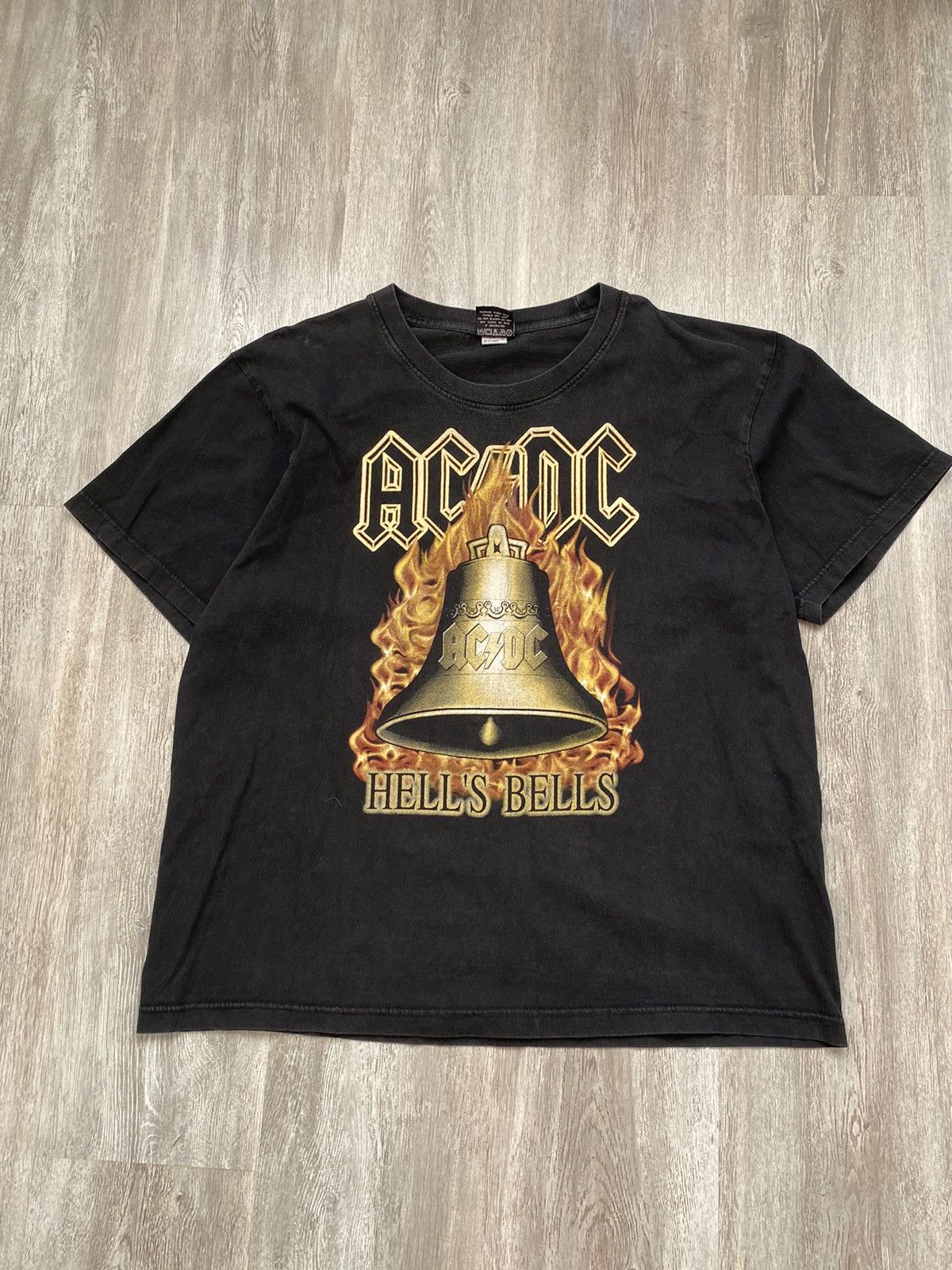 Band Tees Vintage 2001 ACDC Hells Bells T-Shirt Size US XL / EU 56 / 4 - 5 Thumbnail