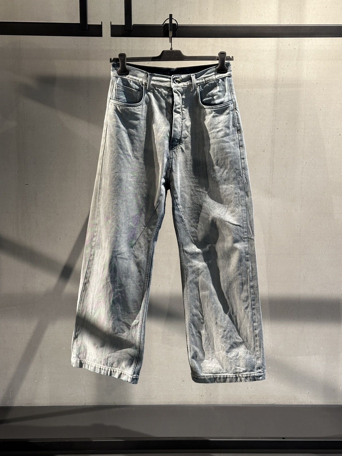 image of Rick Owens Fw22 Geth Cut Jeans in Beige, Men's (Size 30)