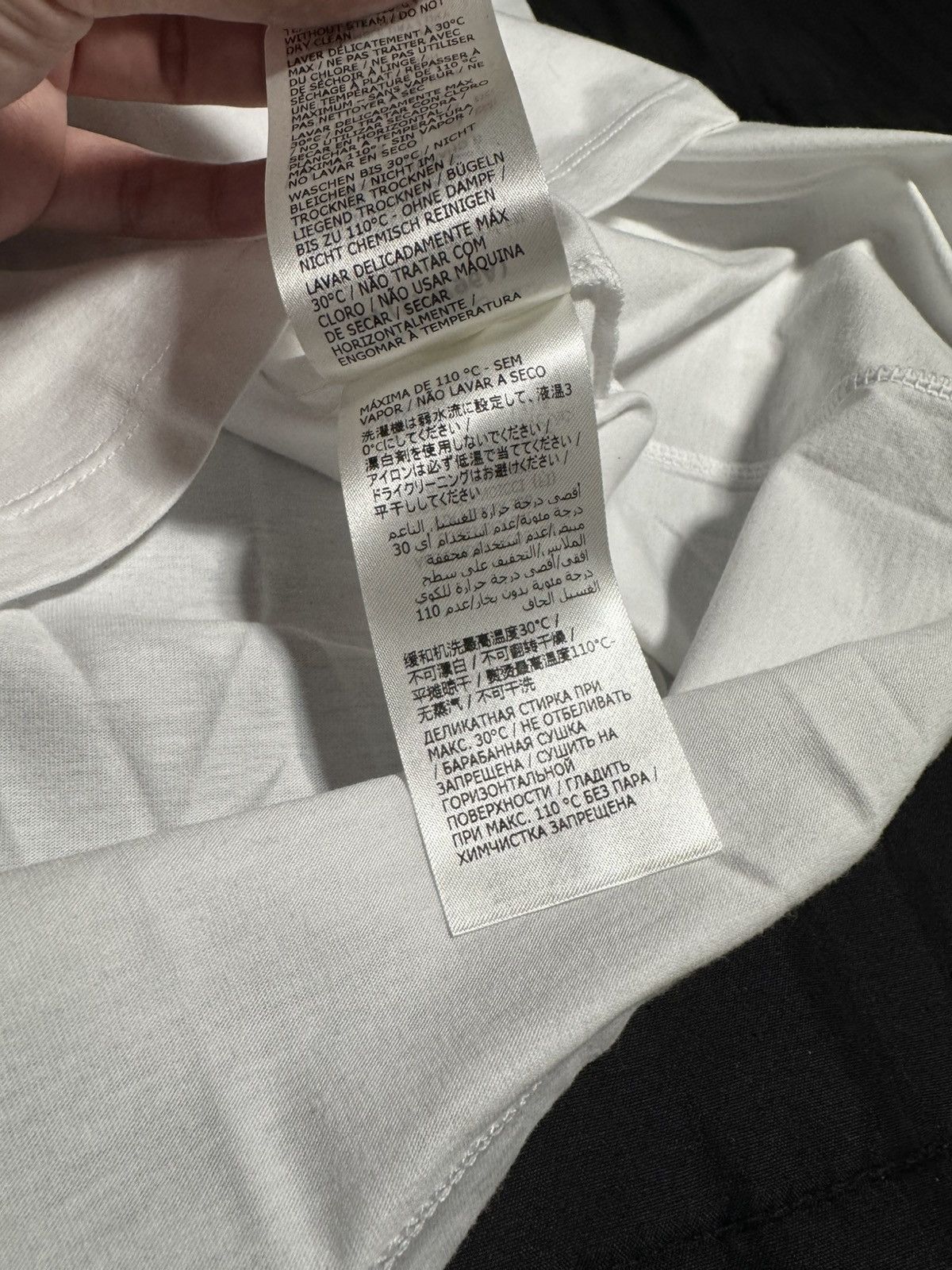 Alexander McQueen Alexander mcqueen graffiti tee Size US S / EU 44-46 / 1 - 6 Thumbnail