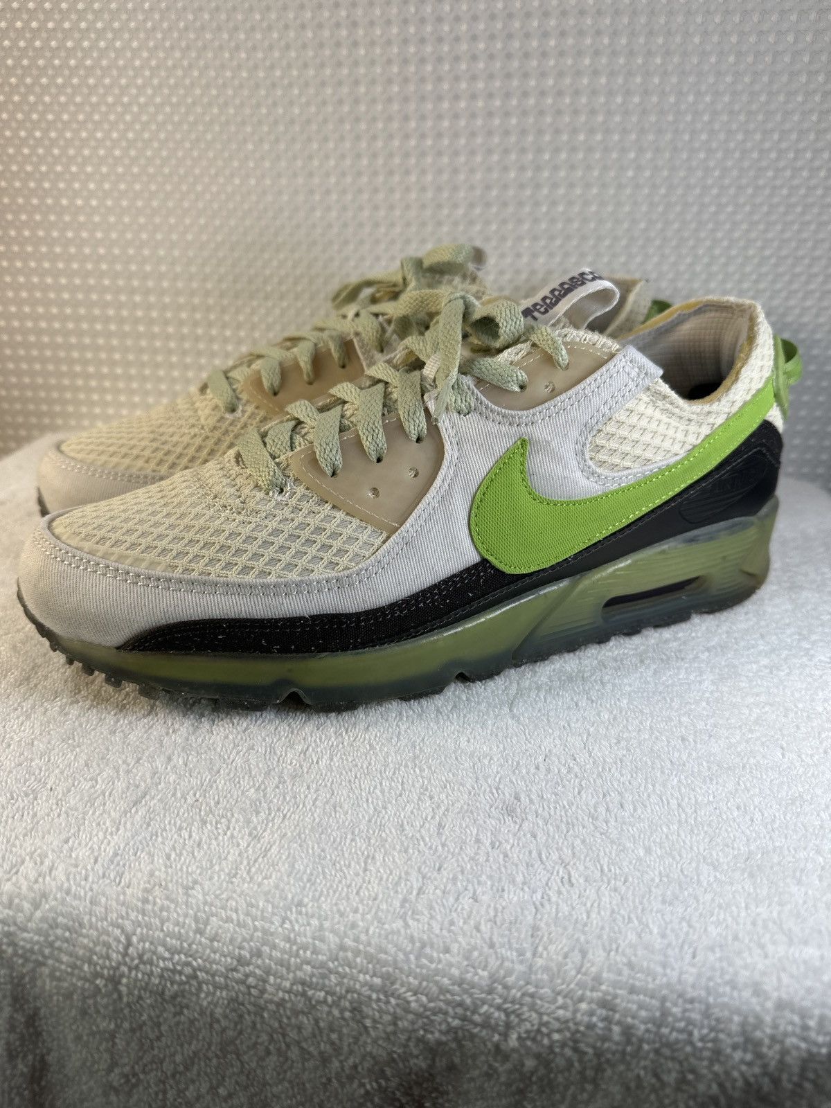 Nike Nike Air Max Terrascape 90 Shoes Phantom Vivid Green Olive Size US 11 / EU 44 - 2 Thumbnail