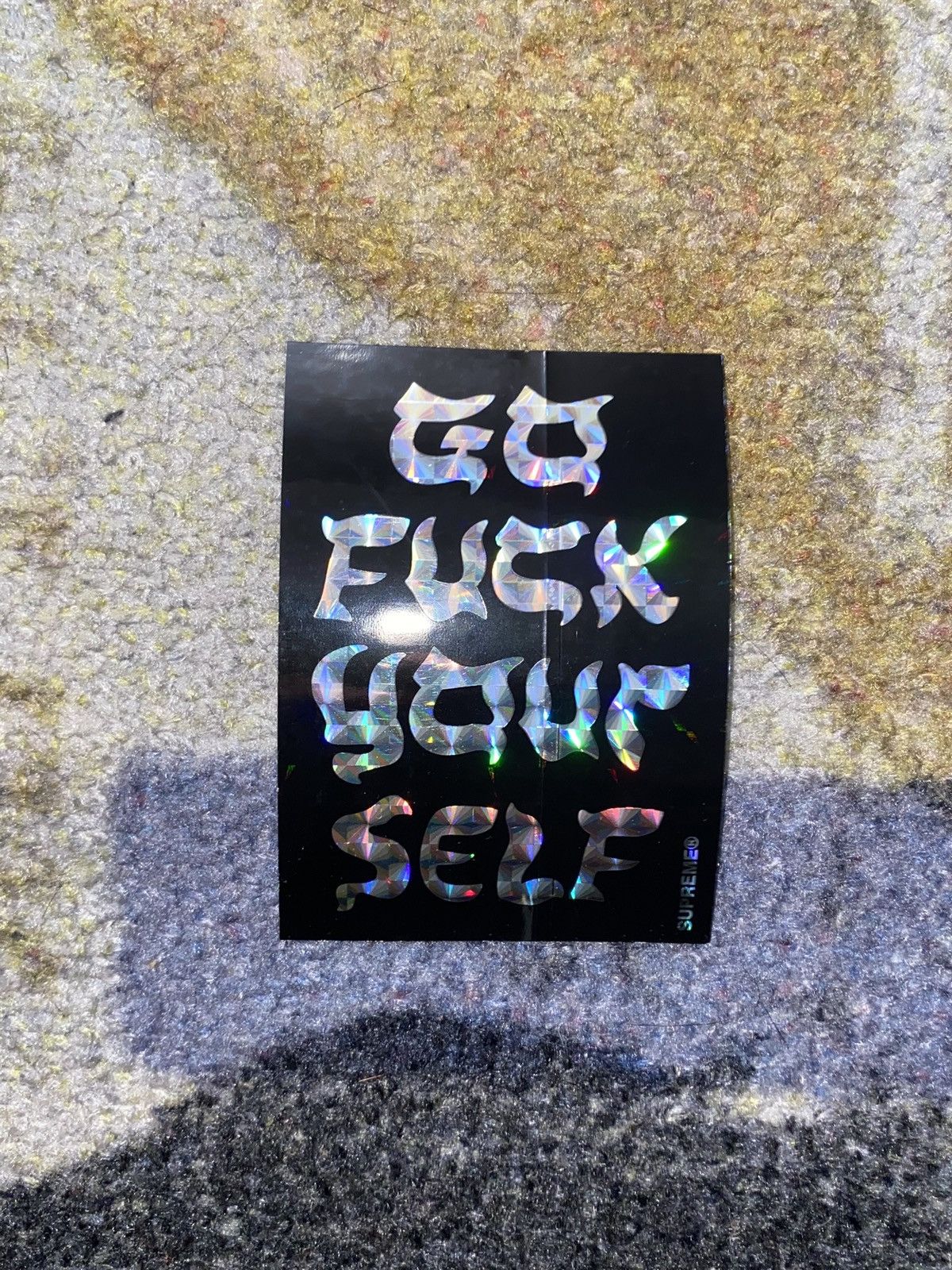 Supreme ピンバッジ 5個セット 「FUCK」「GO TO HELL」 Supreme Supreme Go To Hell Pin | Grailed