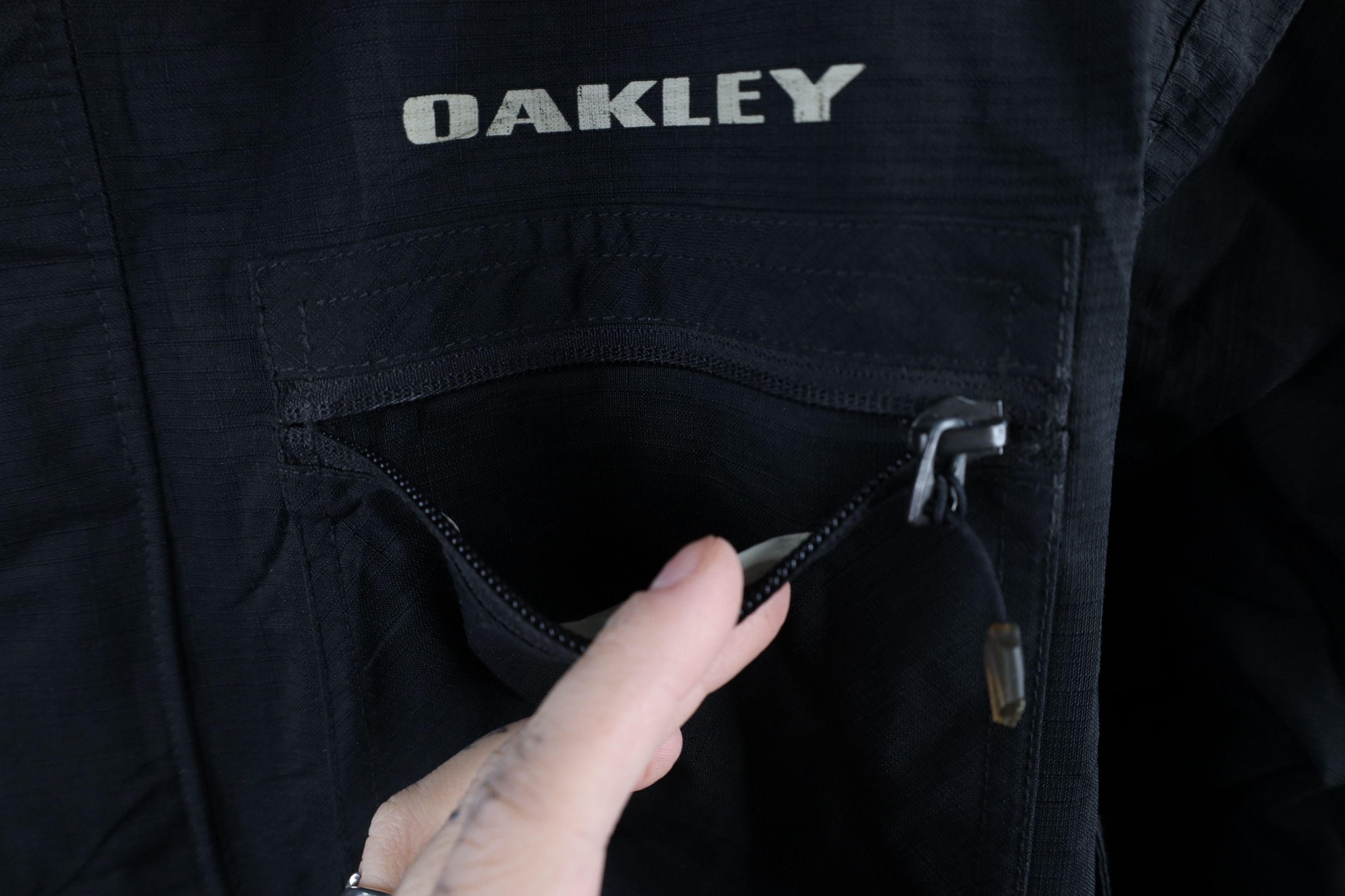 Oakley × Vintage Vintage Oakley Baggy Fit Snowboard Hooded Parka Jacket Size US M / EU 48-50 / 2 - 5 Thumbnail