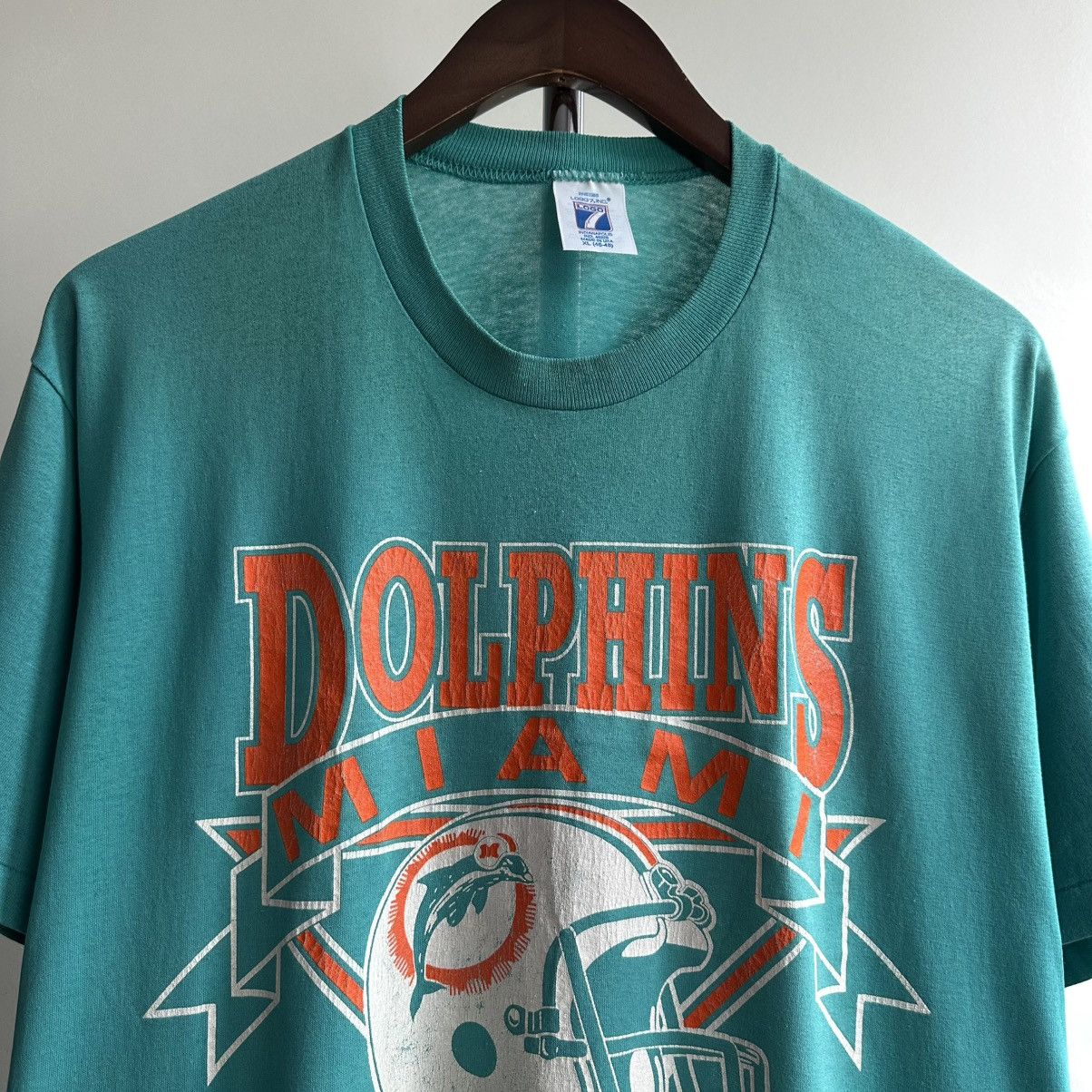 Logo 7 × NFL × Vintage Vintage 90s Miami Dolphins NFL Single Stitch Tee Size US XL / EU 56 / 4 - 2 Thumbnail