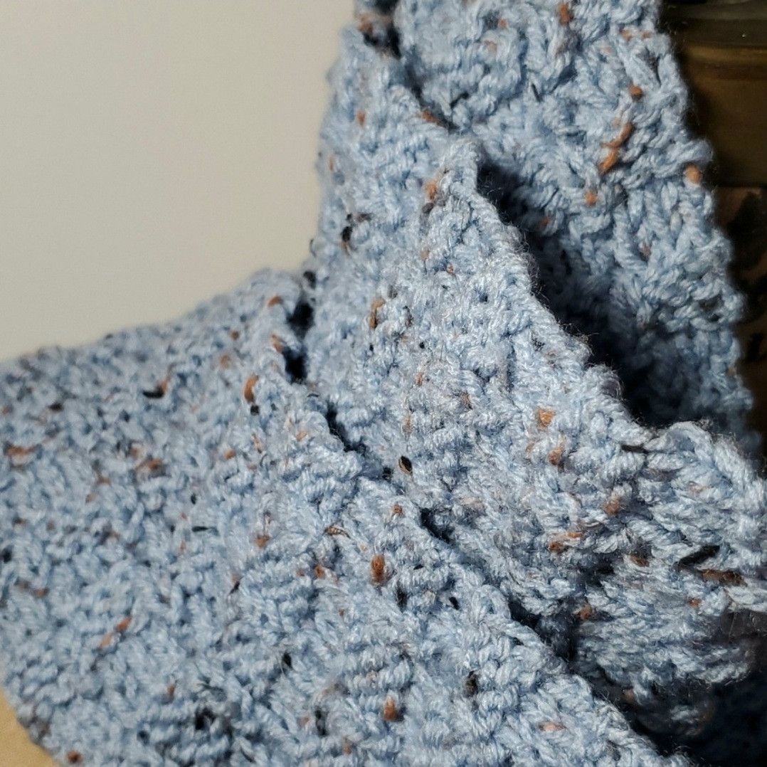 Handmade Handmade 72"x4" Knit Blue Scarf Waffle Stitch Crochet Purl Size ONE SIZE - 5 Thumbnail