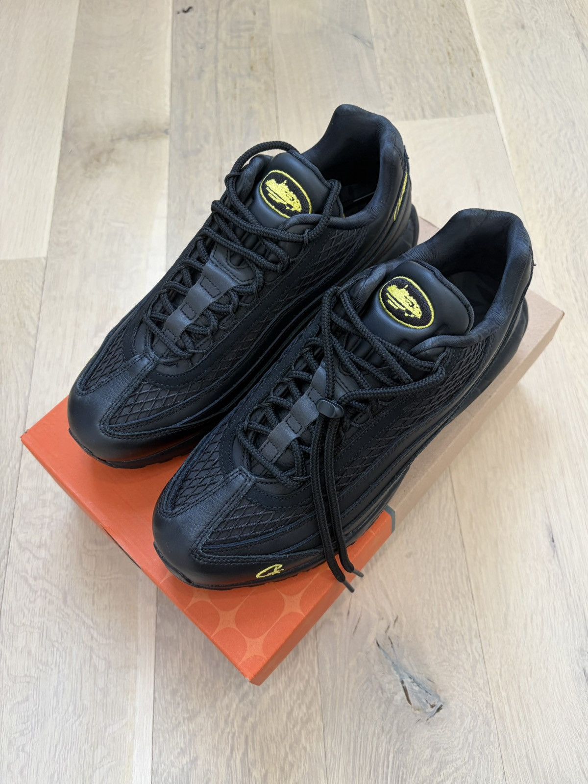 Nike Nike x Corteiz Air Max 95 SP Honey Blacks CRTZ FB2709-003 Size US 9.5 / EU 42-43 - 6 Thumbnail