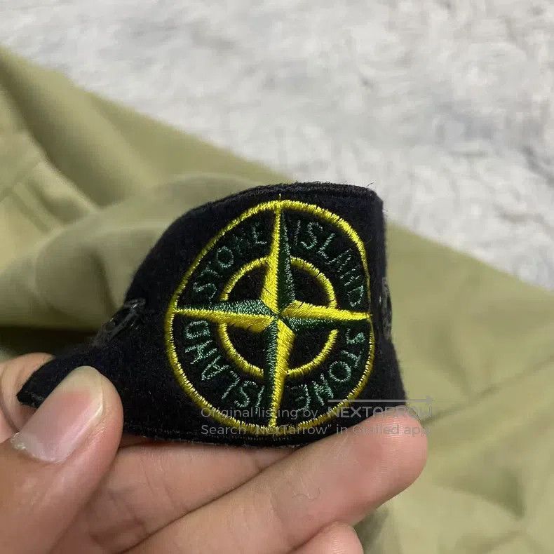 Stone Island Stone Island Round Neck Basic Sweatshirt Khaki L Size Size US L / EU 52-54 / 3 - 4 Thumbnail