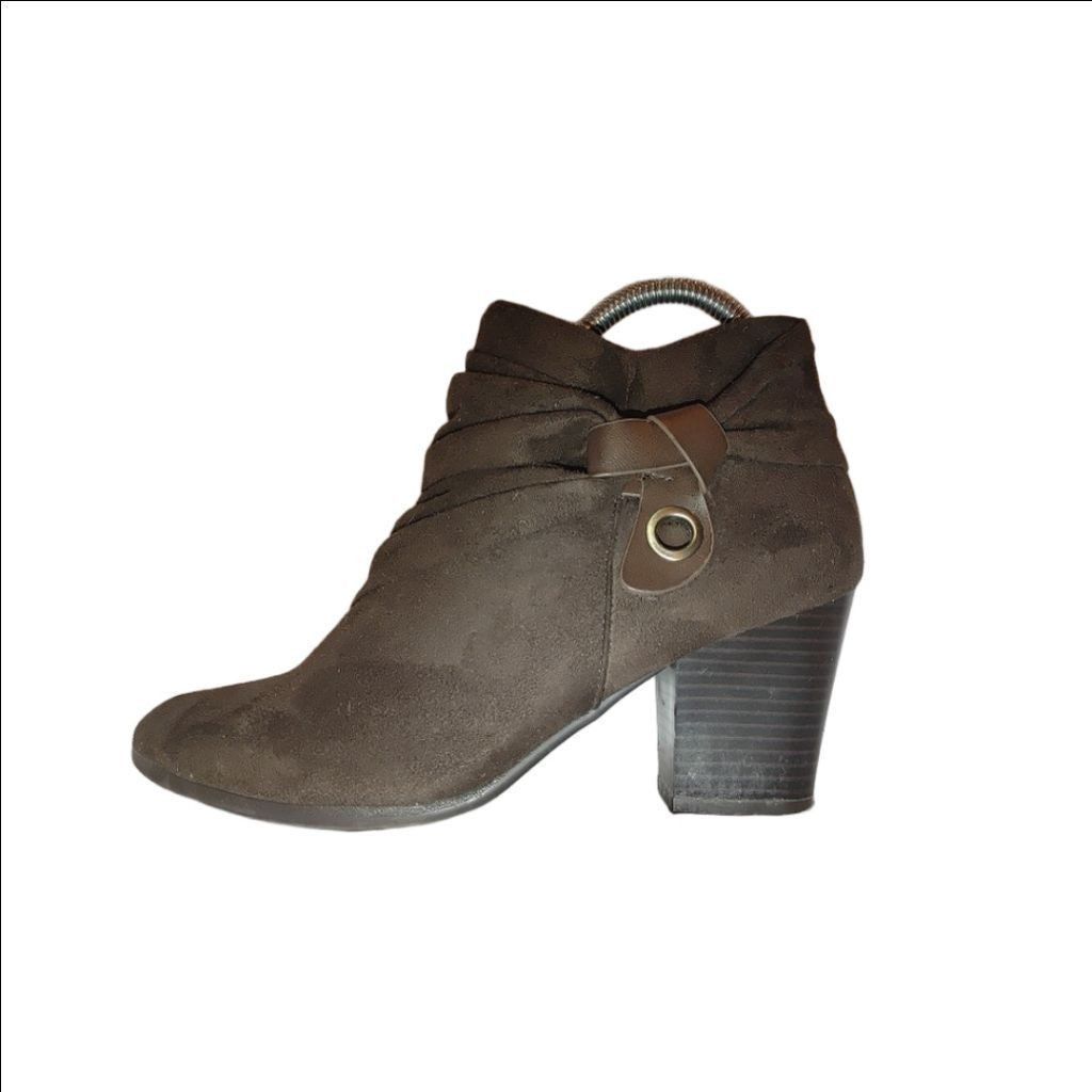 Andrew Andrew Geller Ginnie Ankle Boots Size 7.5M Size US 7.5 / IT 37.5 - 1 Thumbnail