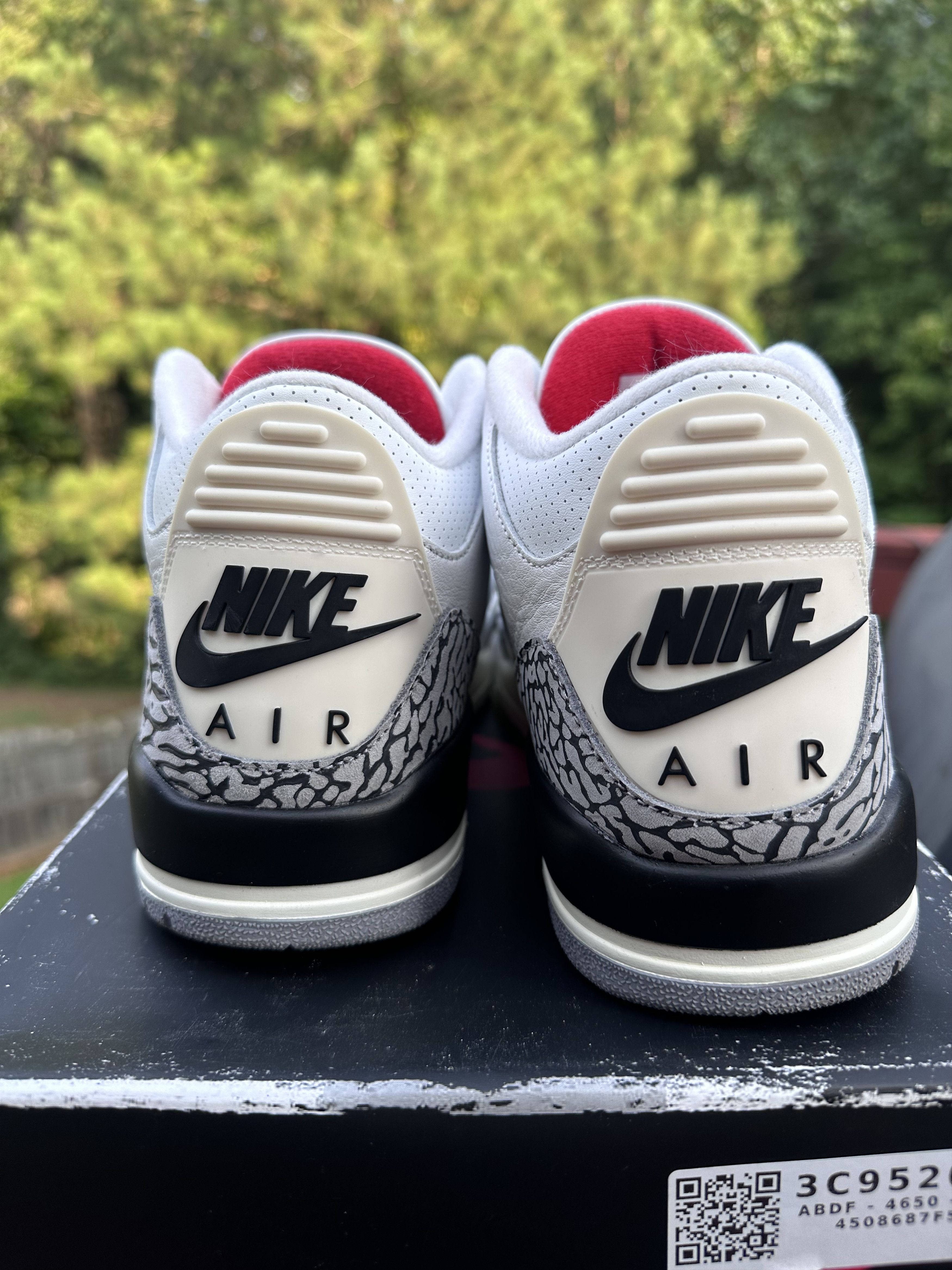 Jordan Brand Jordan 3 White Cement Reimagined Size 10 Size US 10 / EU 43 - 6 Thumbnail