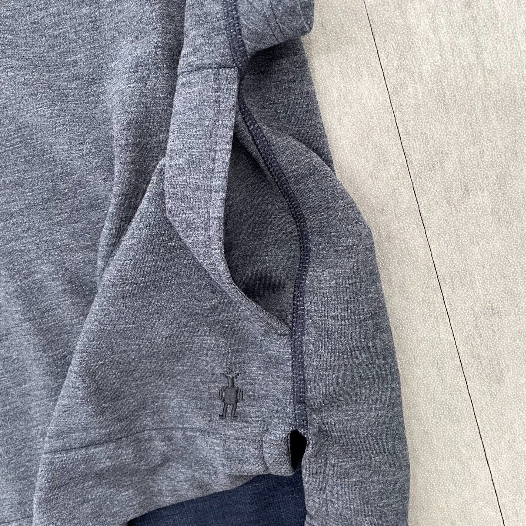 Smartwool VINTAGE Smartwool Hoodie Sweater Womens Medium Blue Short Sleeve Pullover Activewear Casual Outdoor Ladies M Size M / US 6-8 / IT 42-44 - 5 Thumbnail