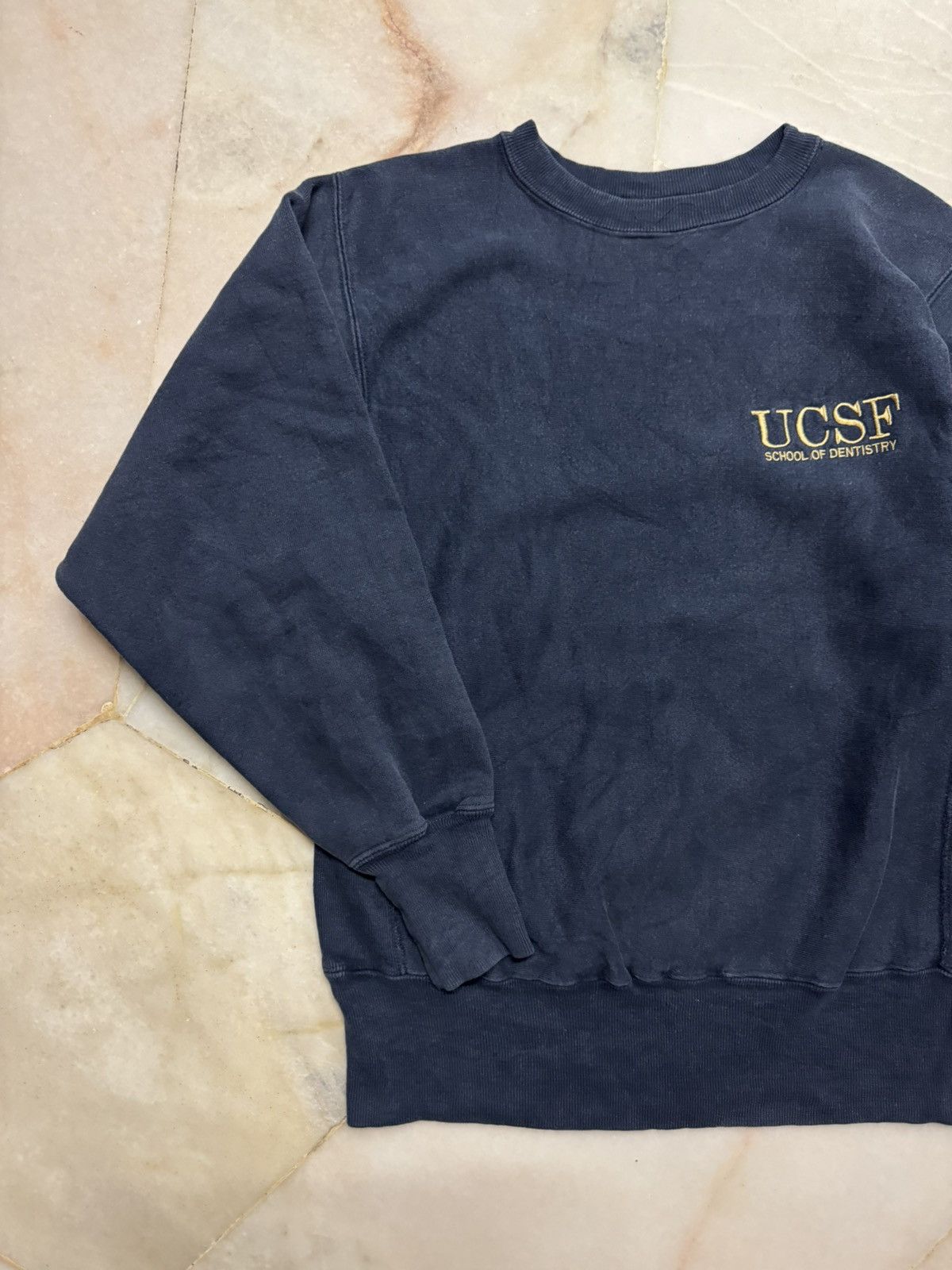 Champion 💥VINTAGE 90s CHAMPION REVERSE WEAVE UCSF USA SWEATSHIRT Size US S / EU 44-46 / 1 - 4 Thumbnail