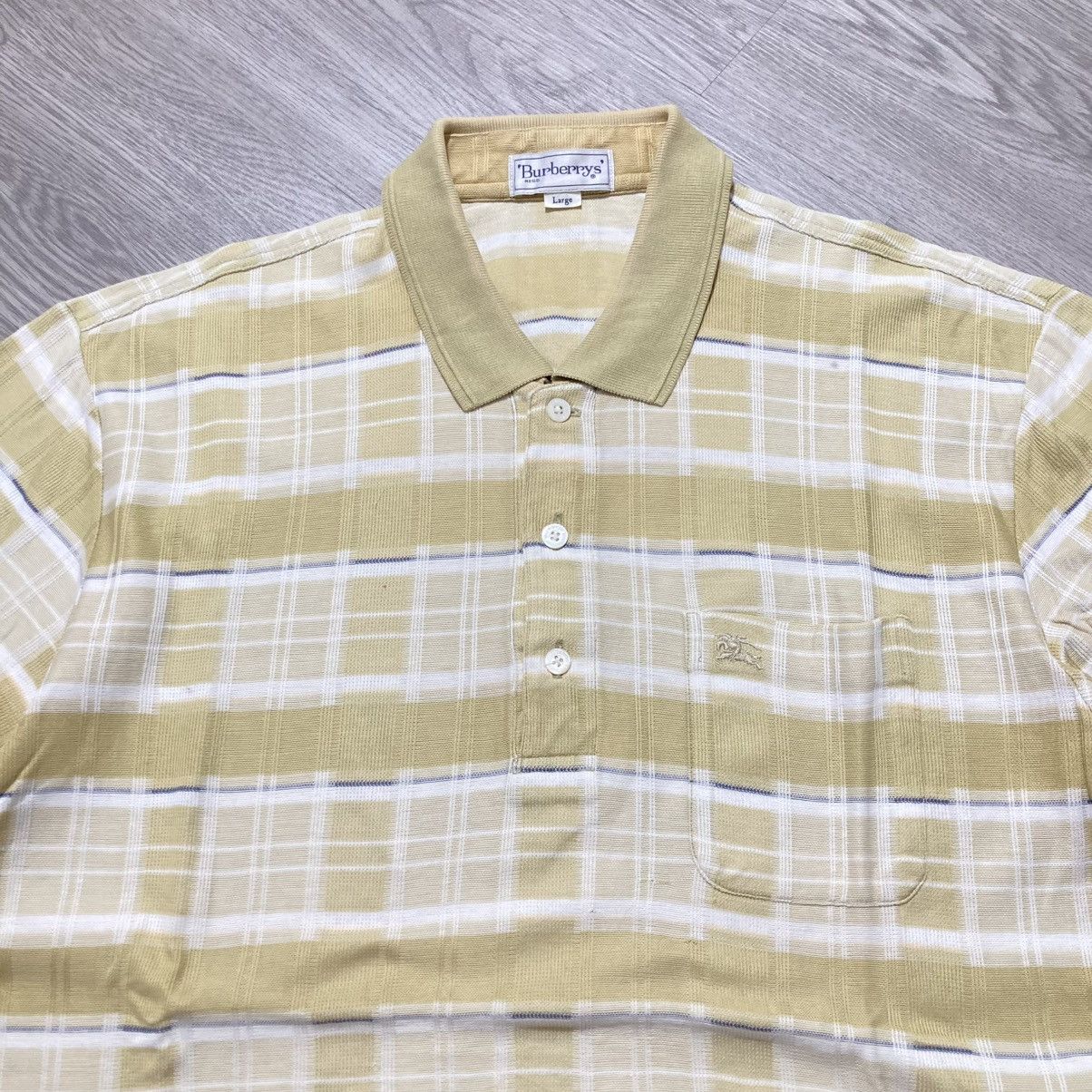 Burberry 1990s Vintage Burberrys Nova Check Pocket Polo Tshirt Luxury Size US L / EU 52-54 / 3 - 3 Thumbnail