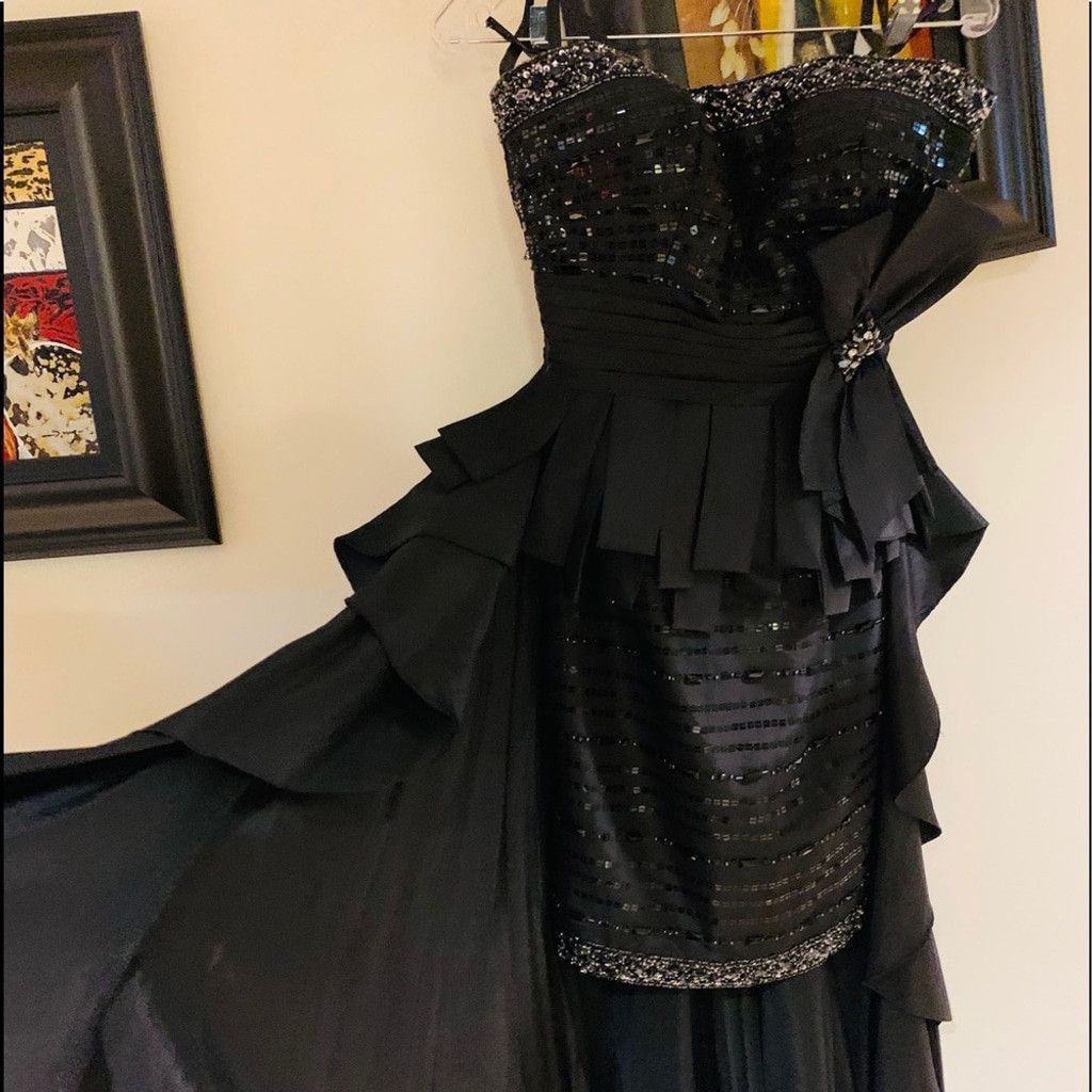 Other Tony Bowls bridesmaid black gorgeous dress size 4 Size S / US 4 / IT 40 - 13 Thumbnail