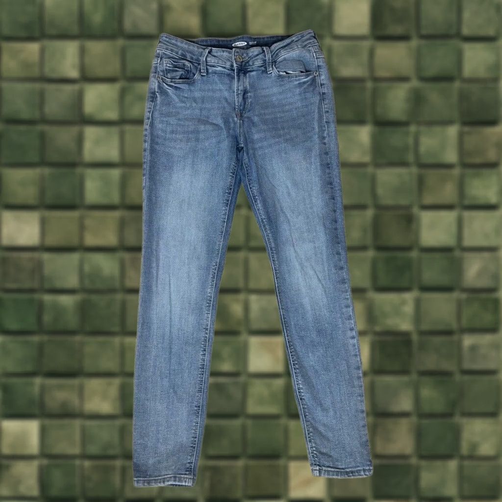Old Navy VINTAGE Old Navy RockStar Super Skinny Mid Rise Light Wash Denim Jeans 28x28 Womens 6 Blue Size 28" / US 6 / IT 42 - 1 Thumbnail