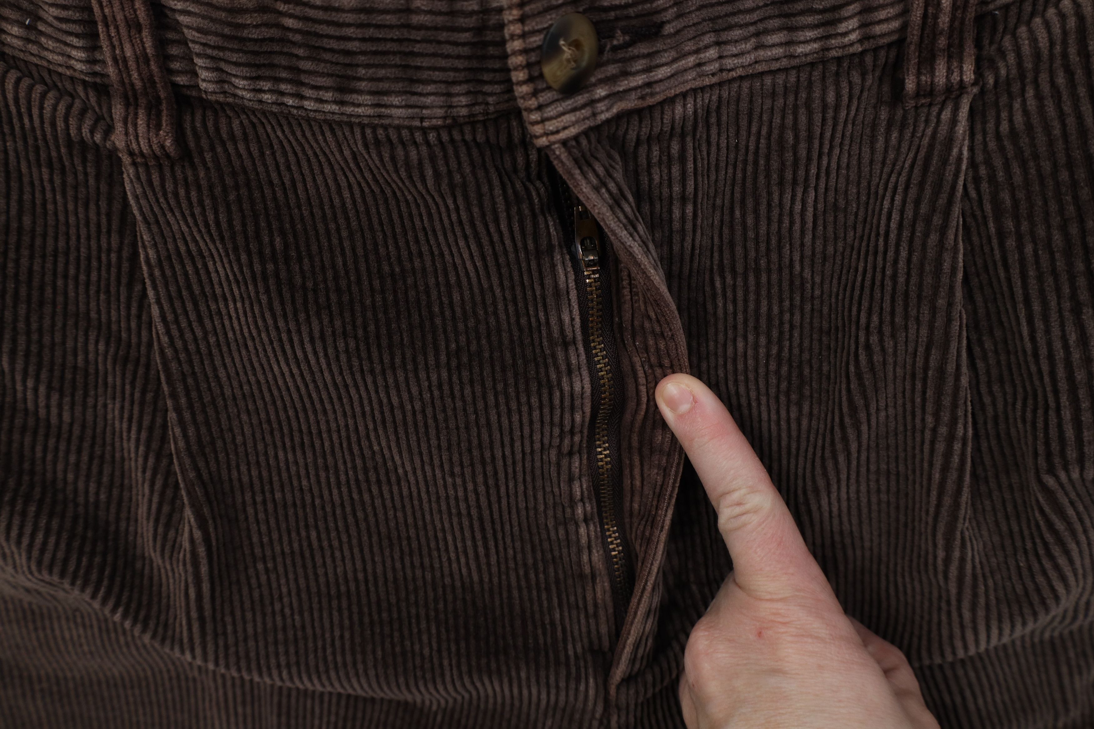 Vintage Vintage 90s Streetwear Heavy Wide Leg Corduroy Chino Pants Size US 40 / EU 56 - 7 Thumbnail
