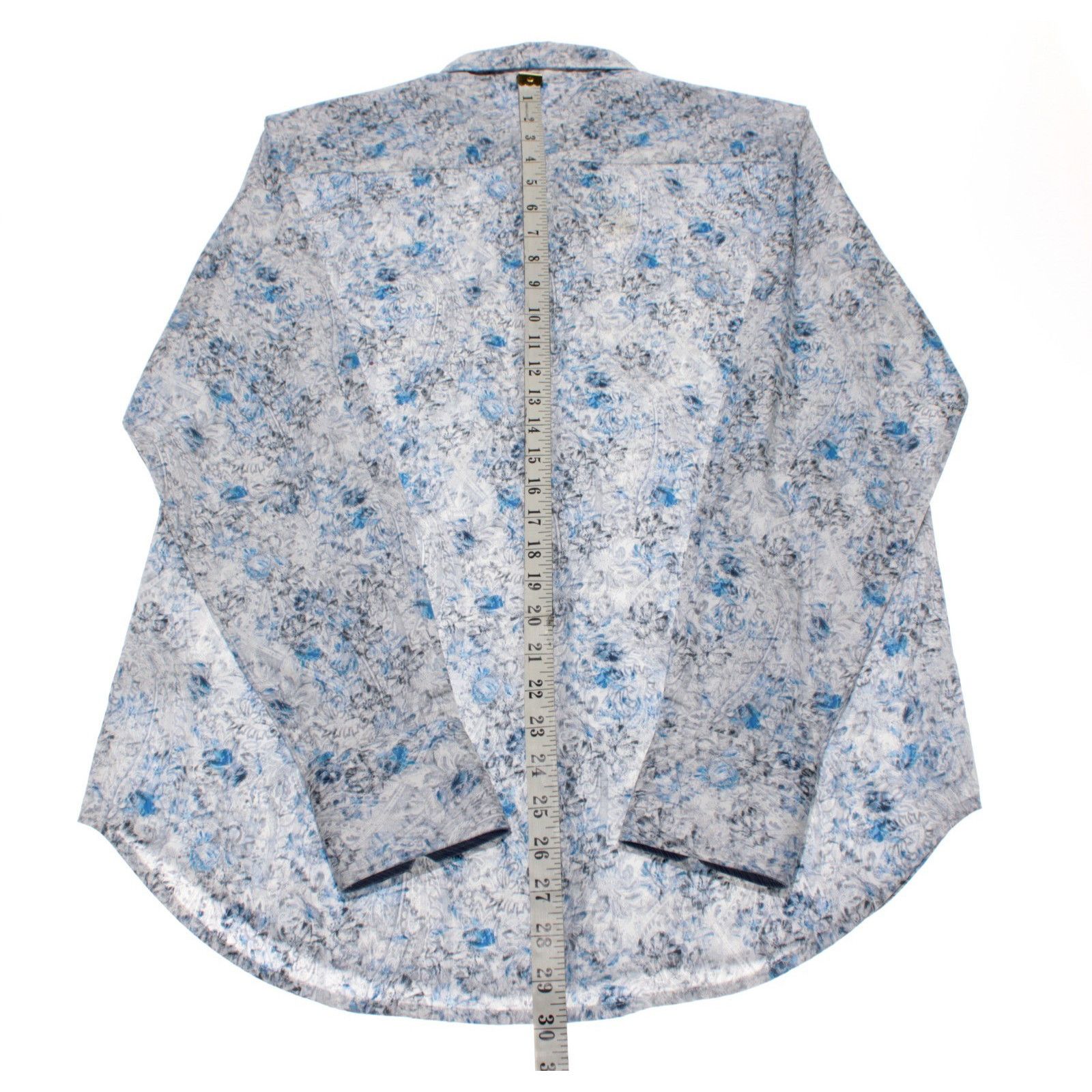 Robert Graham Robert Graham New with tags Shirt Size S US In Blue Size US S / EU 44-46 / 1 - 9 Thumbnail