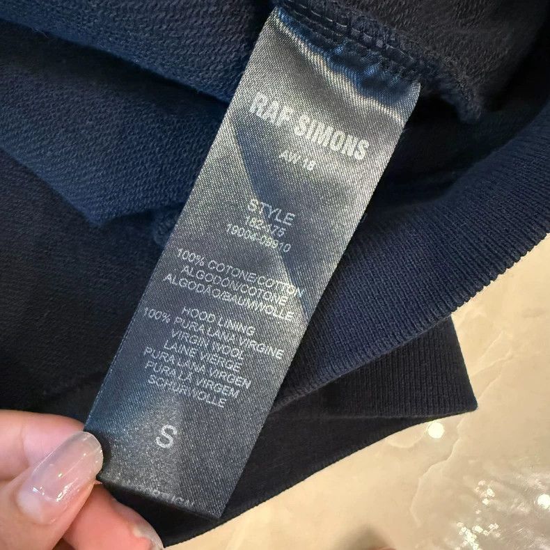 Raf Simons Raf simons Black Hooded Sweatshirt Size US S / EU 44-46 / 1 - 8 Thumbnail