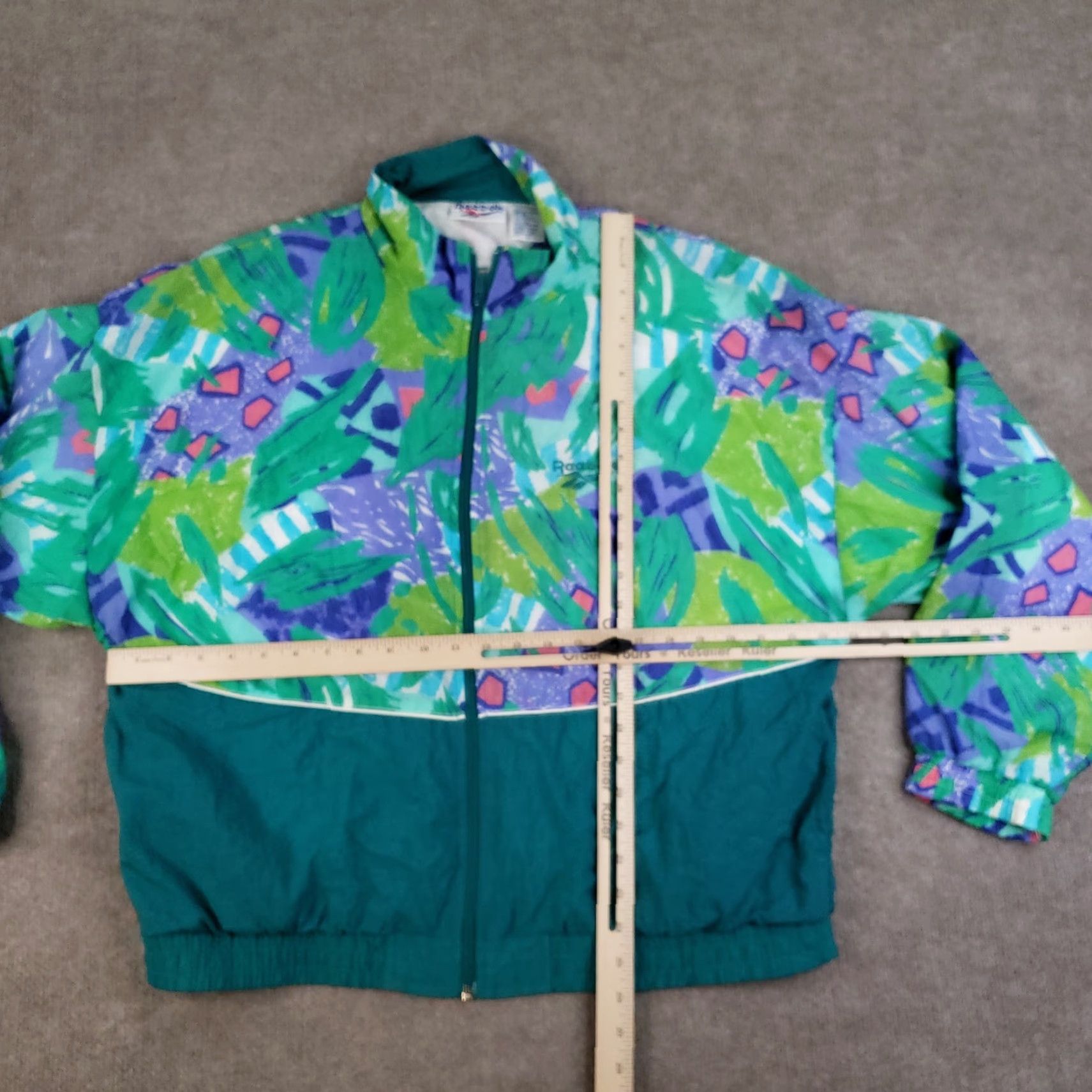 Reebok VINTAGE Reebok Jacket Womens XL Green Windbreaker Nylon 90s Retro Pattern Size XL / US 12-14 / IT 48-50 - 2 Thumbnail