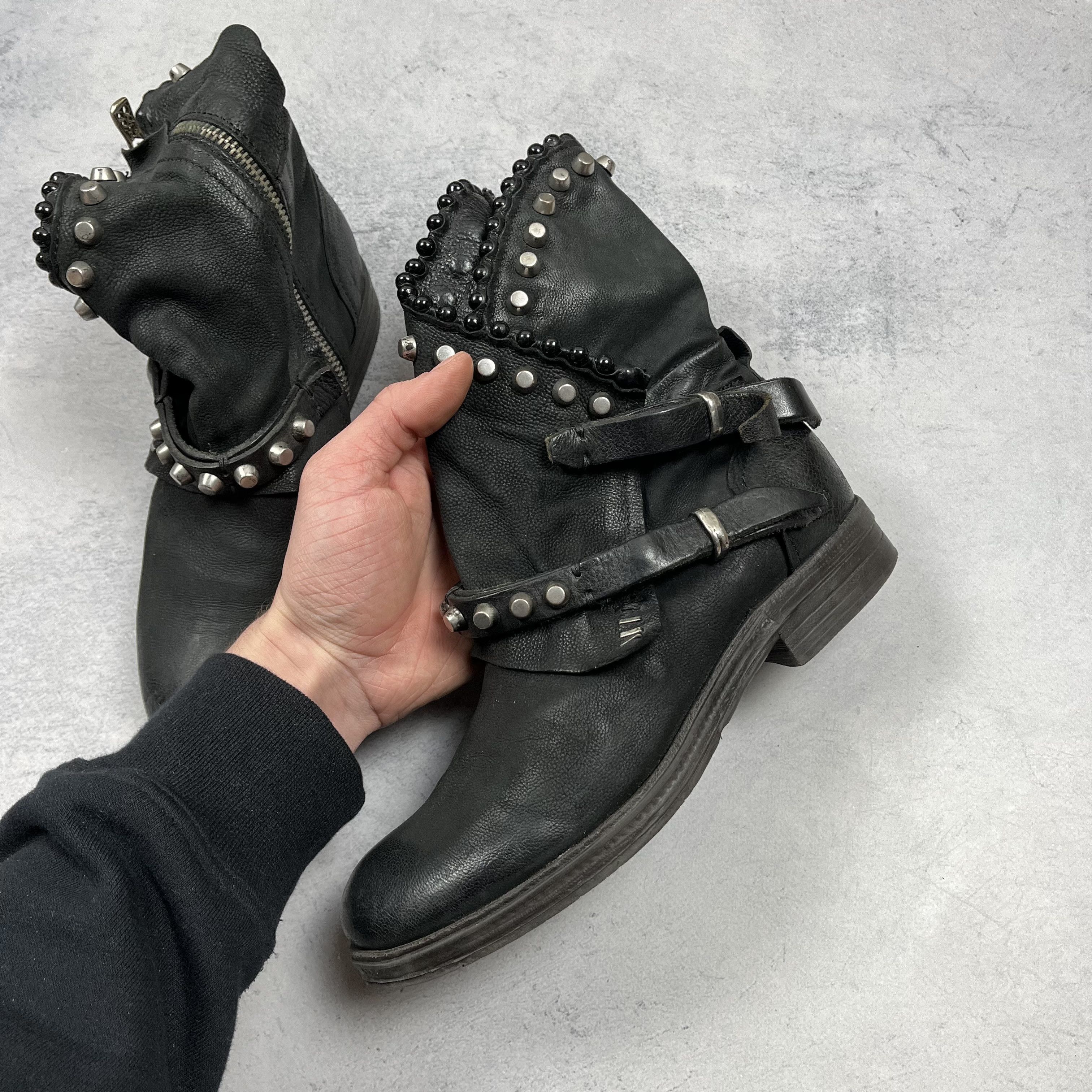 A.S.98 A.S. 98 Verti Leather Avant-Garde Ankle Boots Size 38 Size US 7.5 / IT 37.5 - 5 Thumbnail