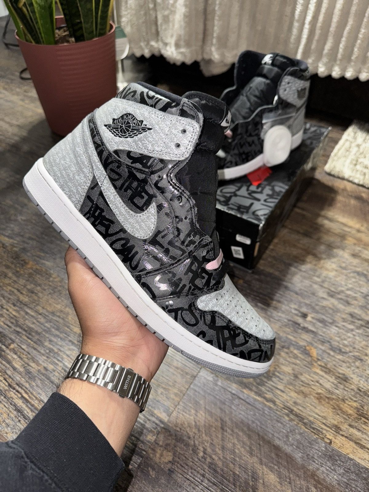 Jordan Brand Air Jordan 1 High Rebellionaire OG Size US 13 / EU 46 - 2 Thumbnail