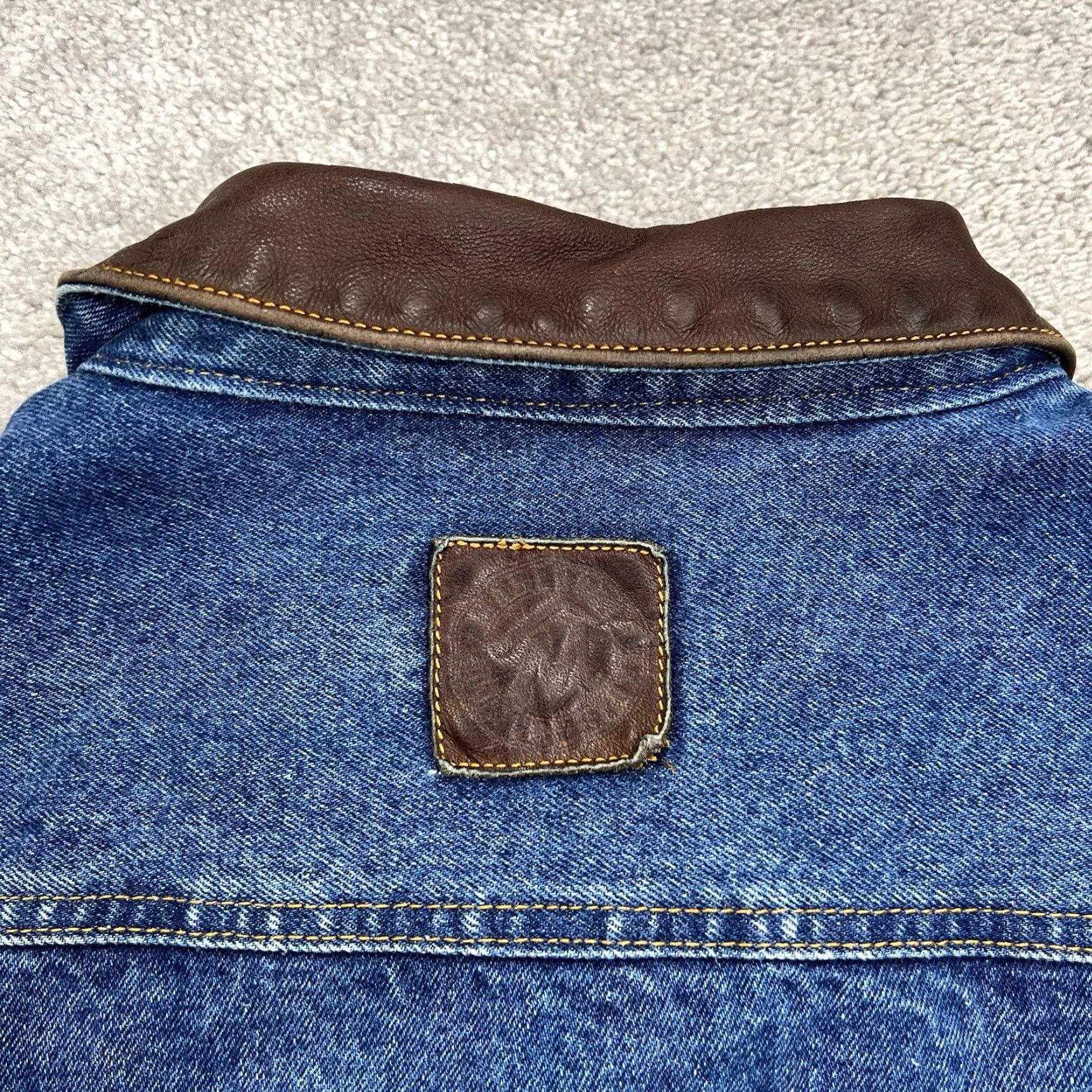 Marlboro VINTAGE Marlboro Country Store Denim Barn Jacket Men’s XL Western Leather Trim Jacket Size US XL / EU 56 / 4 - 7 Thumbnail