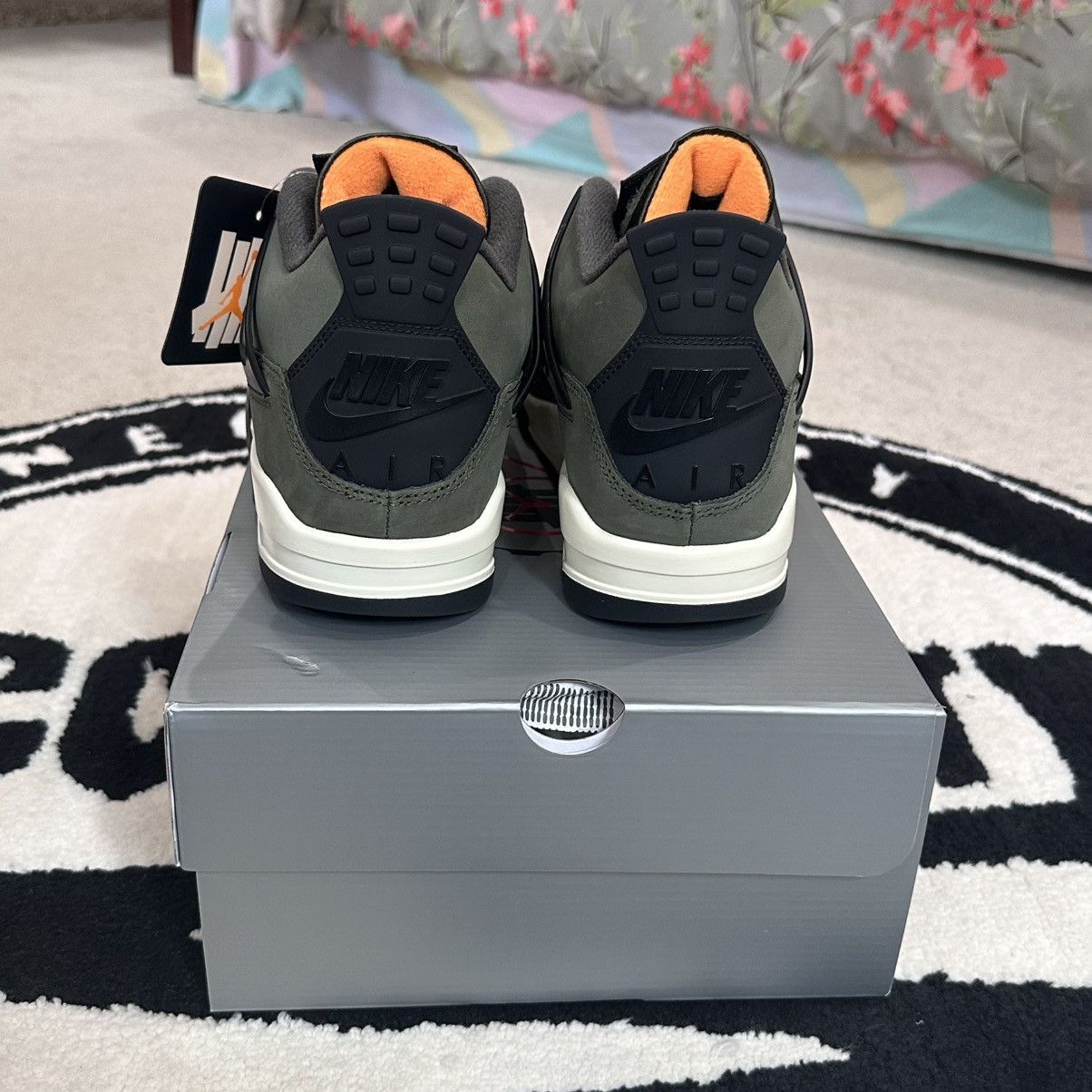 Jordan Brand × Undefeated Air Jordan 4 Undefeated Retro SP (2025) Size US 9 / EU 42 - 6 Thumbnail