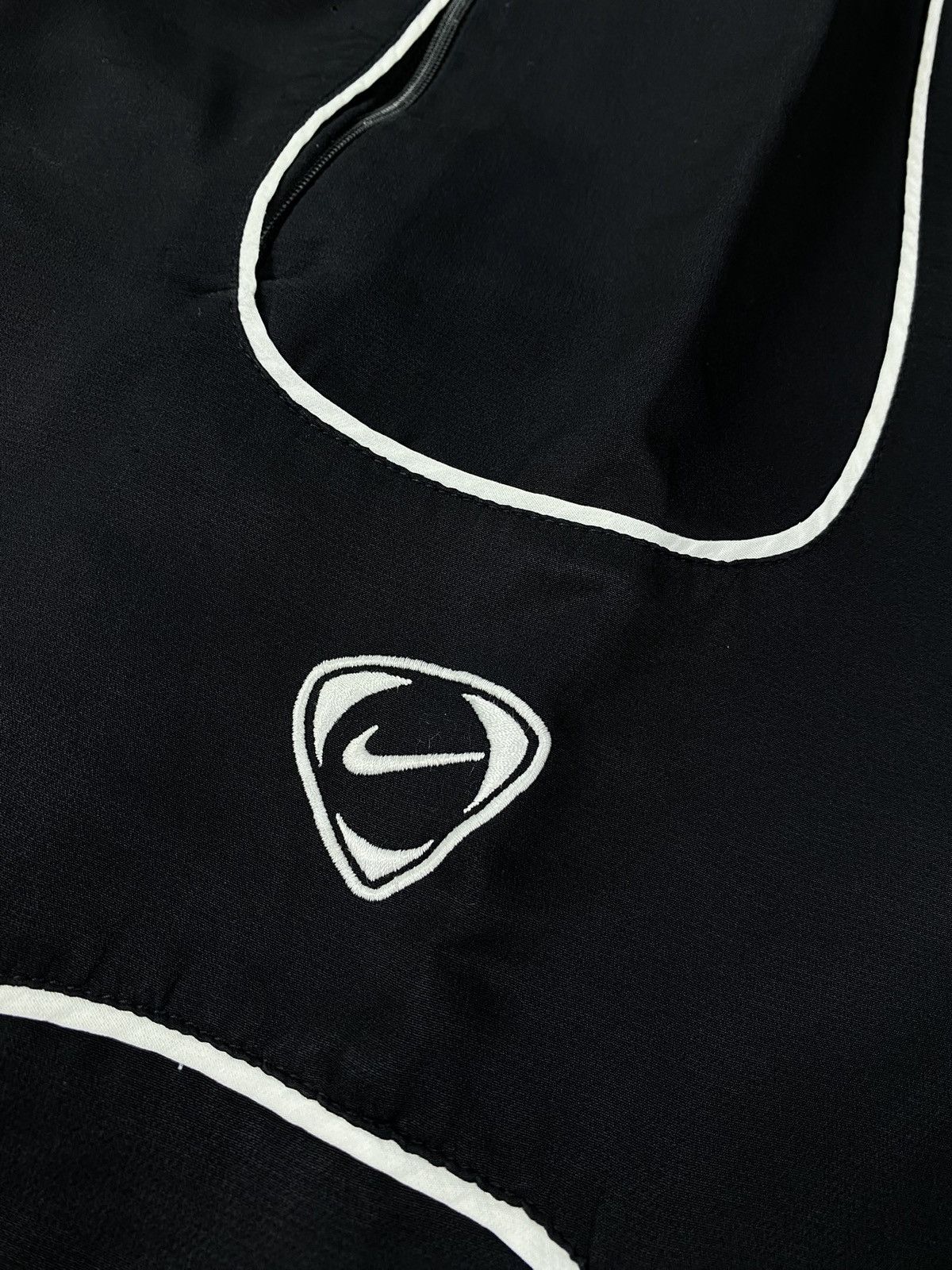 Nike Nike Y2K Double swoosh Vintage Nylon Track Pants Drill Track Size US 34 / EU 50 - 7 Thumbnail