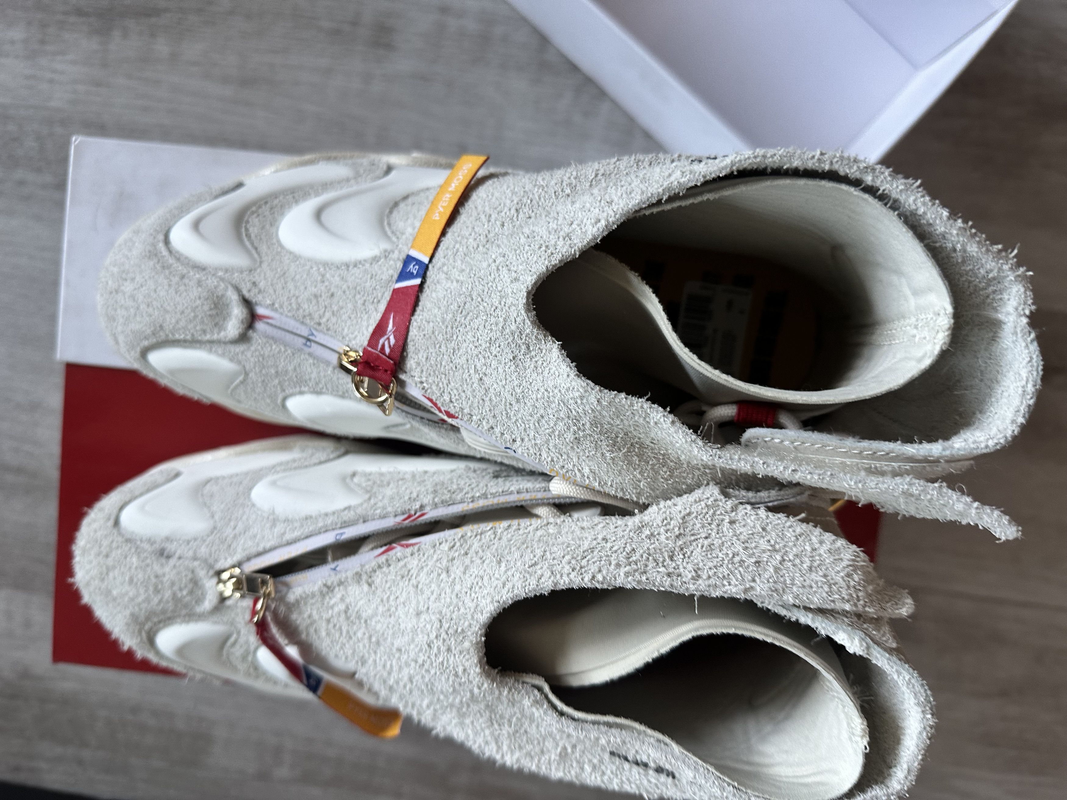 Pyer Moss × Reebok Reebok x Pyer Moss Mobius Experiment Size US 8 / EU 41 - 3 Thumbnail